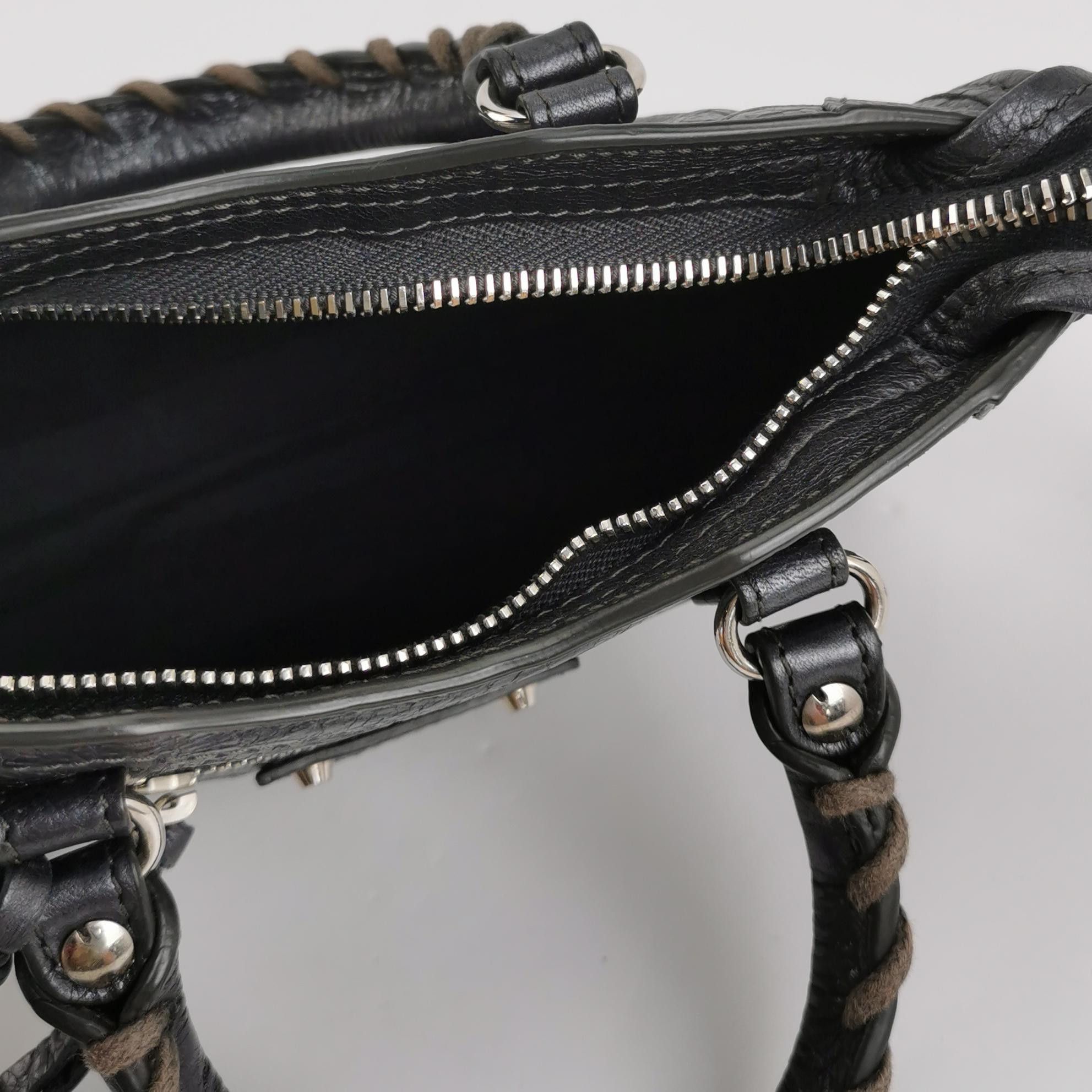 Balenciaga Balenciaga Women os Crossbody Bags Size ONE SIZE - 7 Thumbnail