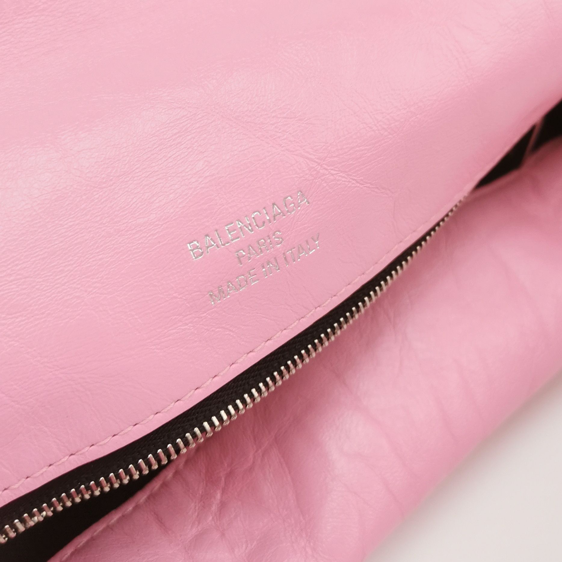 Balenciaga Balenciaga Women os Shoulder Bags Size ONE SIZE - 8 Thumbnail