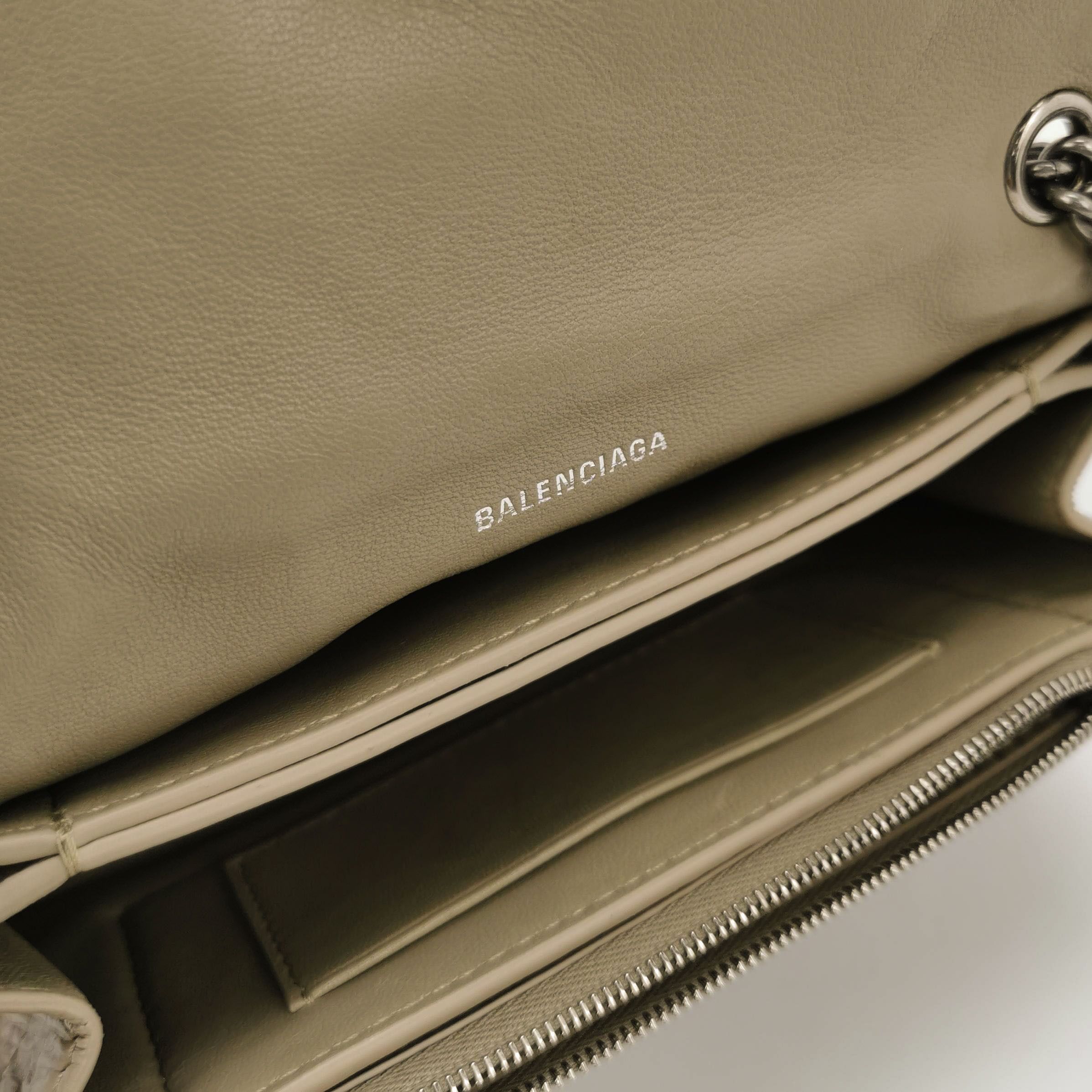 Balenciaga Balenciaga Women os Shoulder Bags Size ONE SIZE - 8 Thumbnail