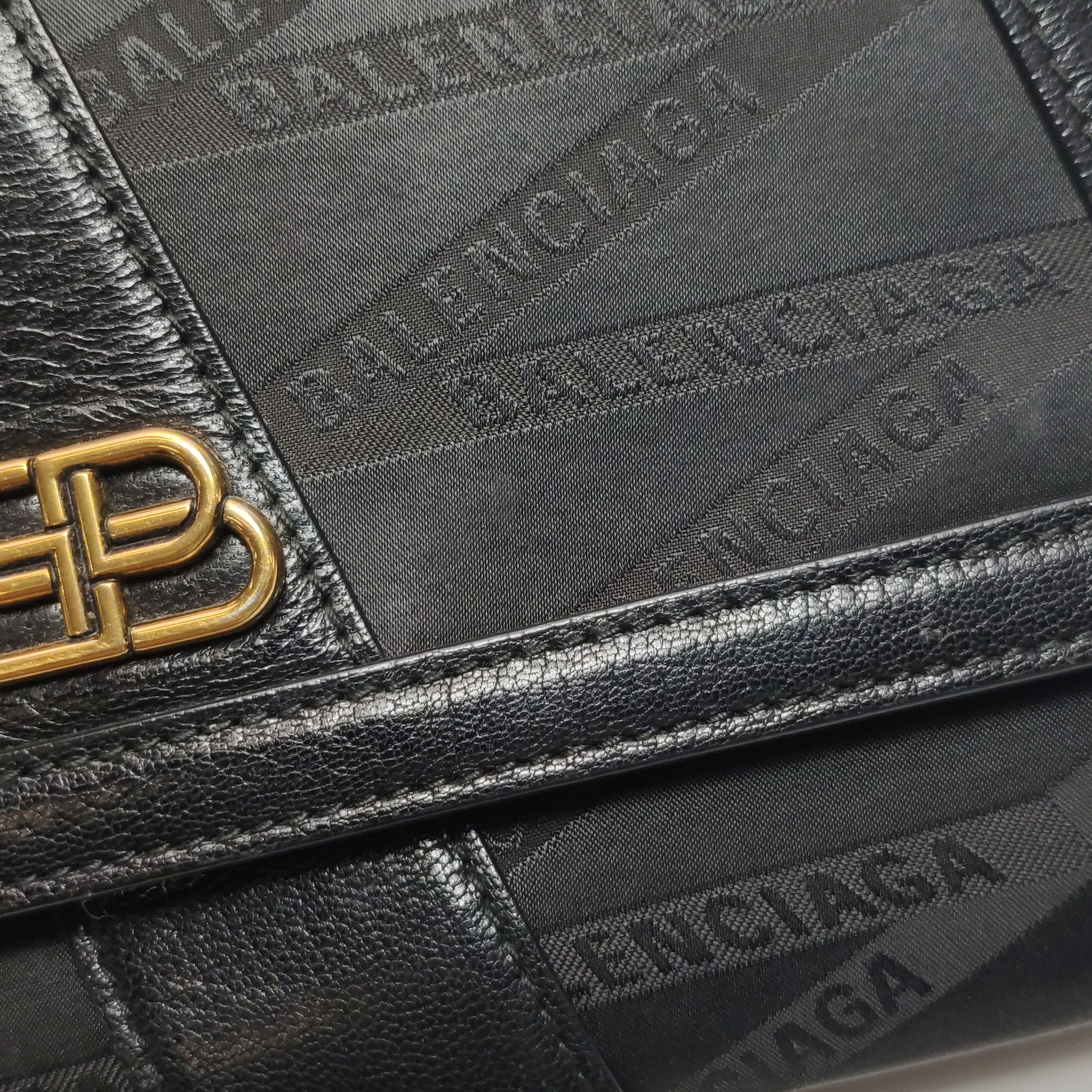 Balenciaga Balenciaga Women os Shoulder Bags Size ONE SIZE - 20 Thumbnail