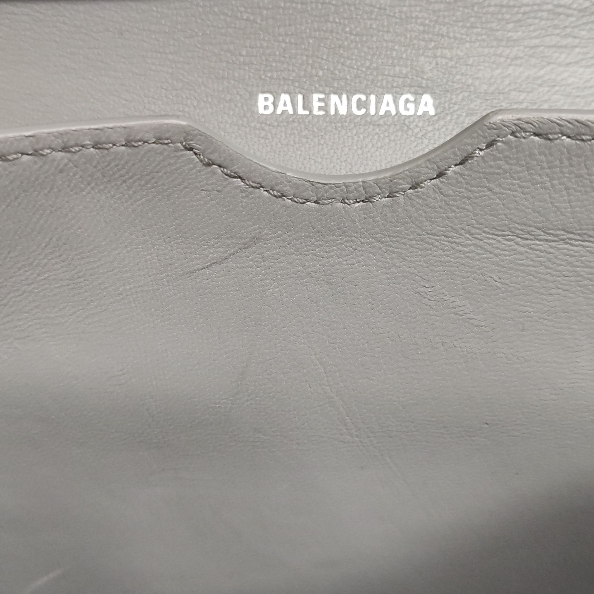 Balenciaga Balenciaga Women os Shoulder Bags Size ONE SIZE - 9 Thumbnail