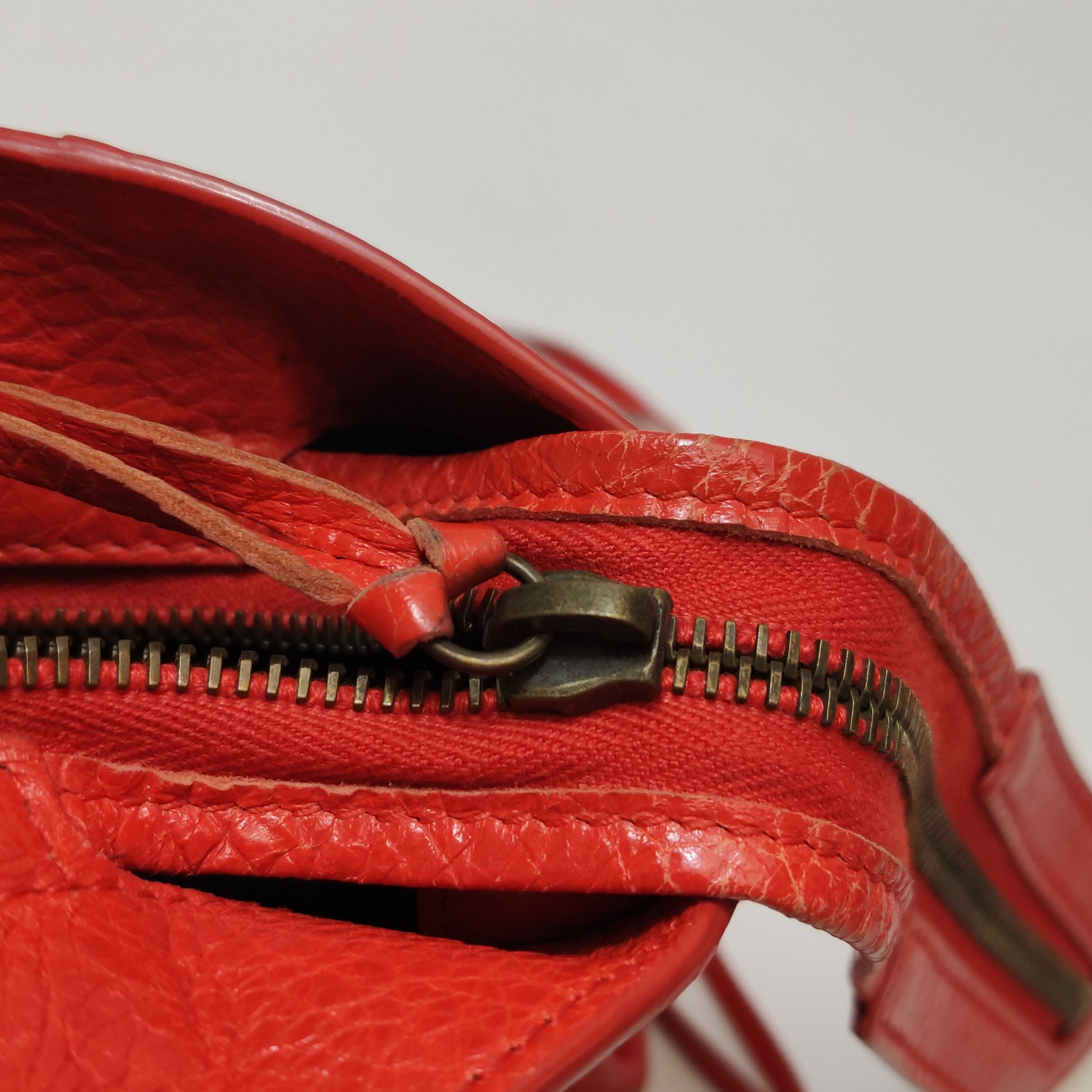Balenciaga Balenciaga Women os Shoulder Bags Size ONE SIZE - 13 Thumbnail