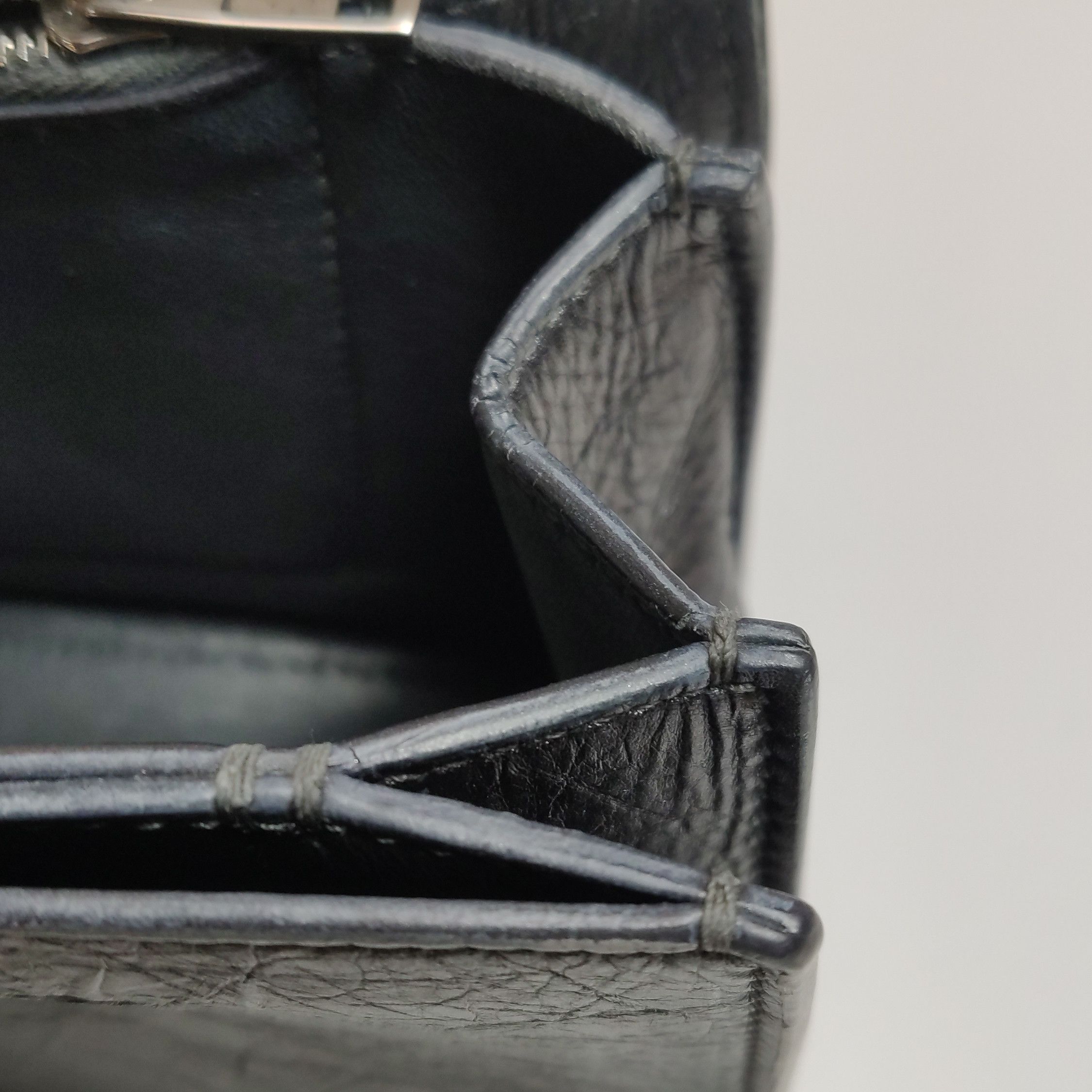 Balenciaga Balenciaga Women os Shoulder Bags Size ONE SIZE - 22 Thumbnail