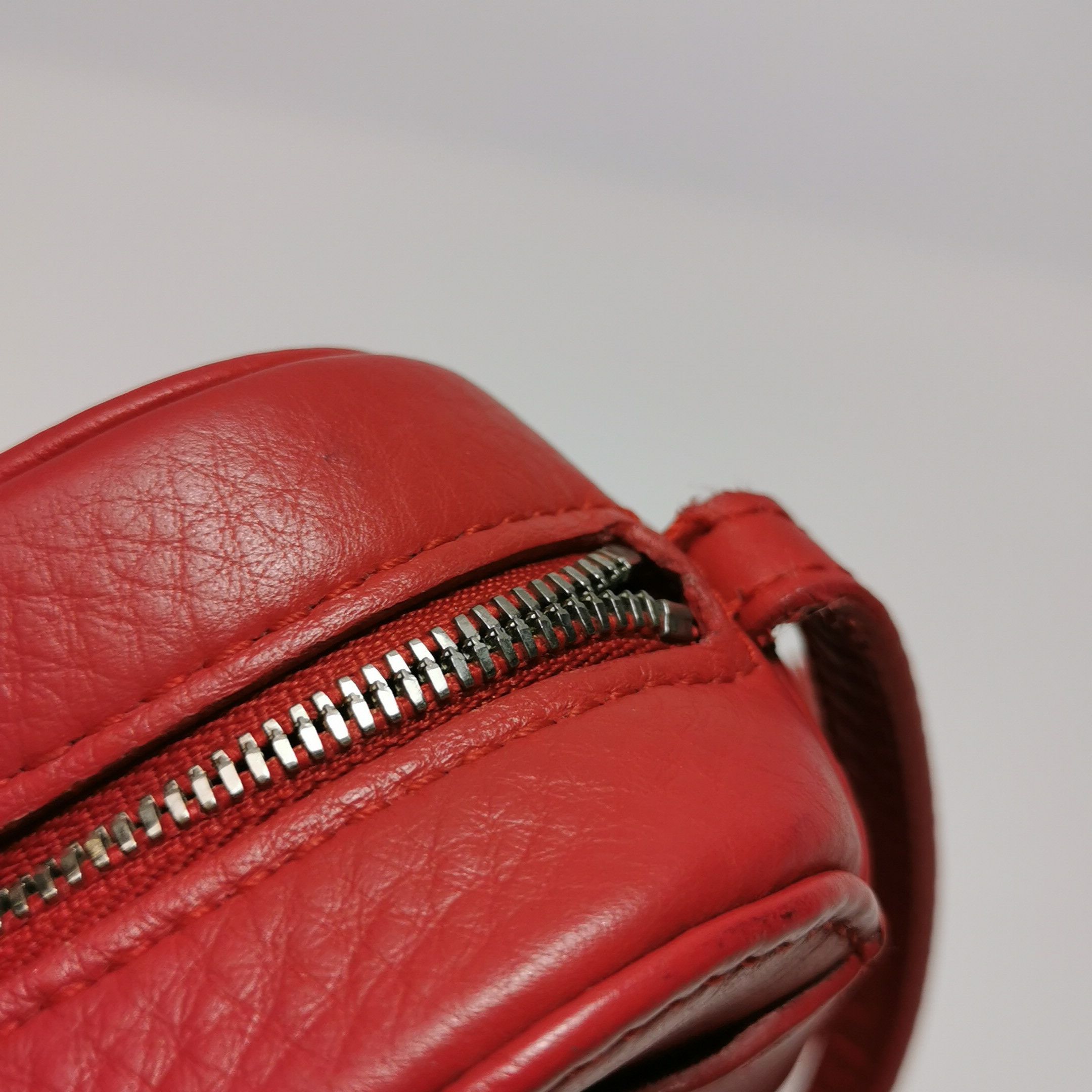 Balenciaga Balenciaga Women os Crossbody Bags Size ONE SIZE - 13 Thumbnail