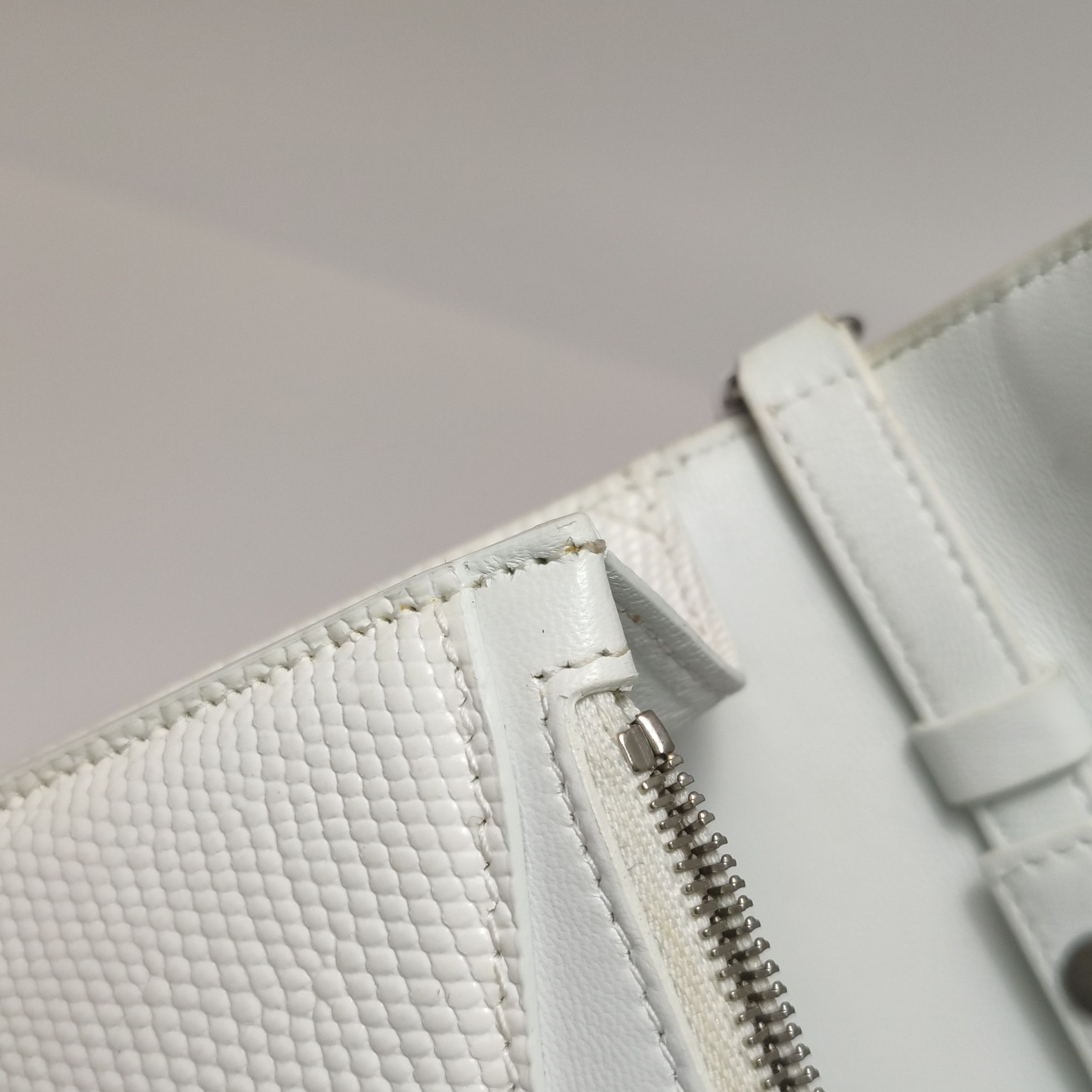 Balenciaga Balenciaga Women os Shoulder Bags Size ONE SIZE - 18 Thumbnail