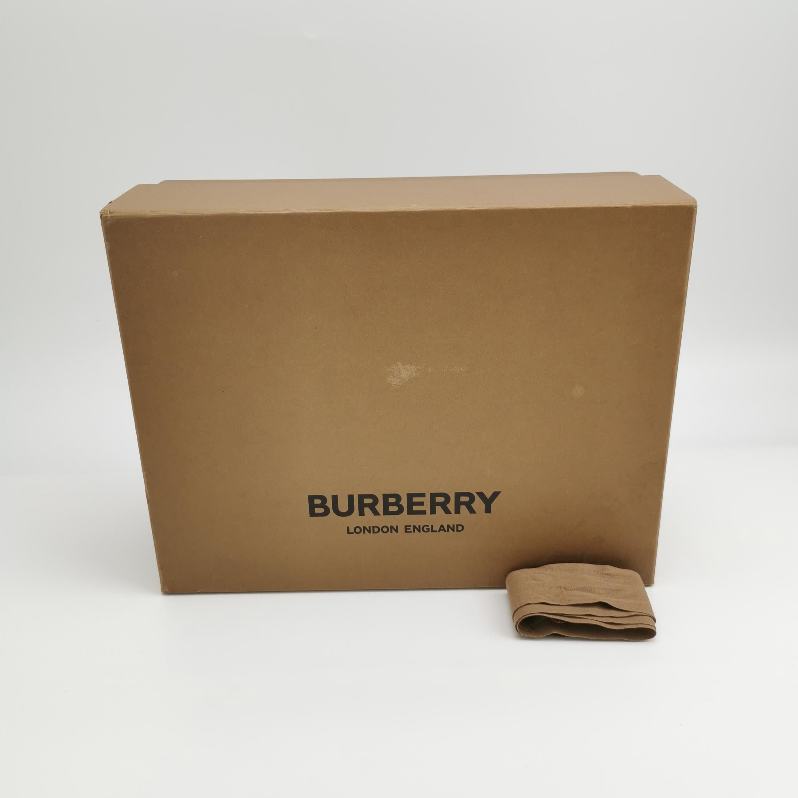 Burberry Burberry Monogram Print Bucket Hat Size 57 Size ONE SIZE - 7 Thumbnail