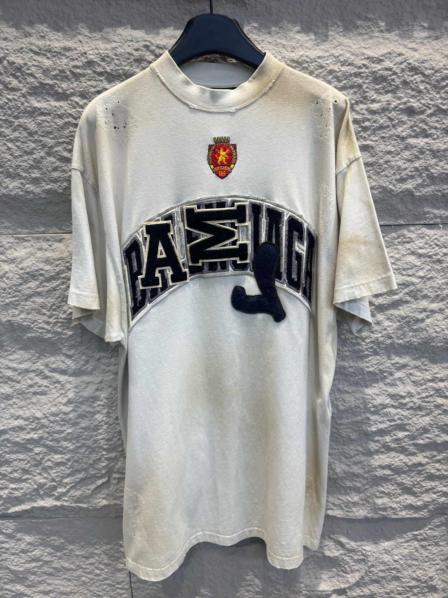 Balenciaga Balenciaga x Manchester United T-Shirt Size S Size US S / EU 44-46 / 1 - 2 Thumbnail