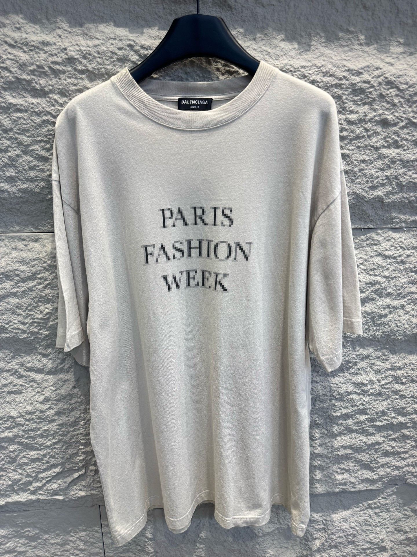 Balenciaga Balenciaga Paris Fashion Week T-Shirt XS Size US XS / EU 42 / 0 - 2 Thumbnail