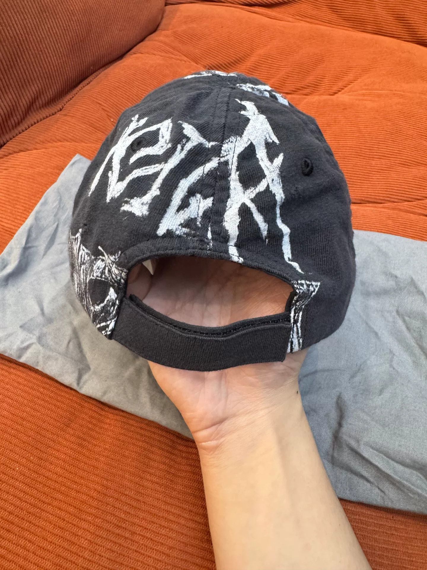 Balenciaga Balenciaga Graffiti Print Cap Size M Size ONE SIZE - 4 Thumbnail