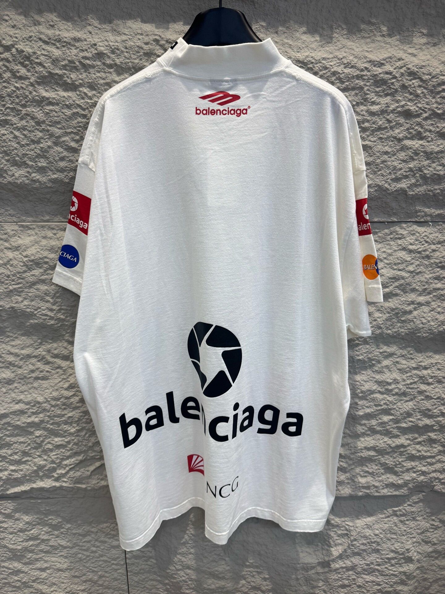Balenciaga Balenciaga Multi-Logo Print T-Shirt Size L Size US L / EU 52-54 / 3 - 4 Thumbnail