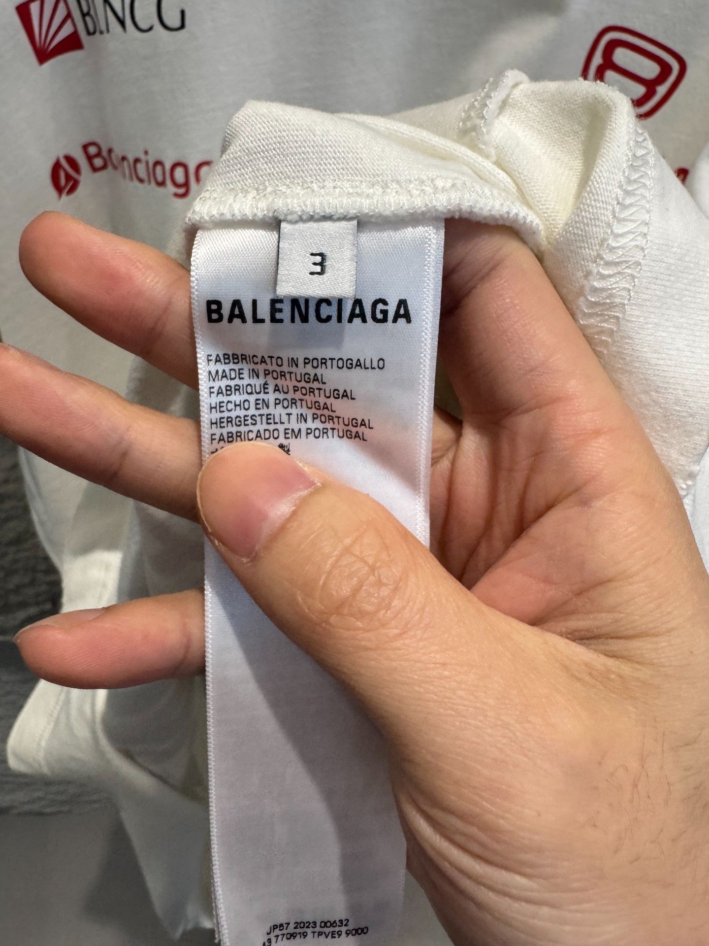 Balenciaga Balenciaga Multi-Logo Print T-Shirt Size L Size US L / EU 52-54 / 3 - 5 Thumbnail