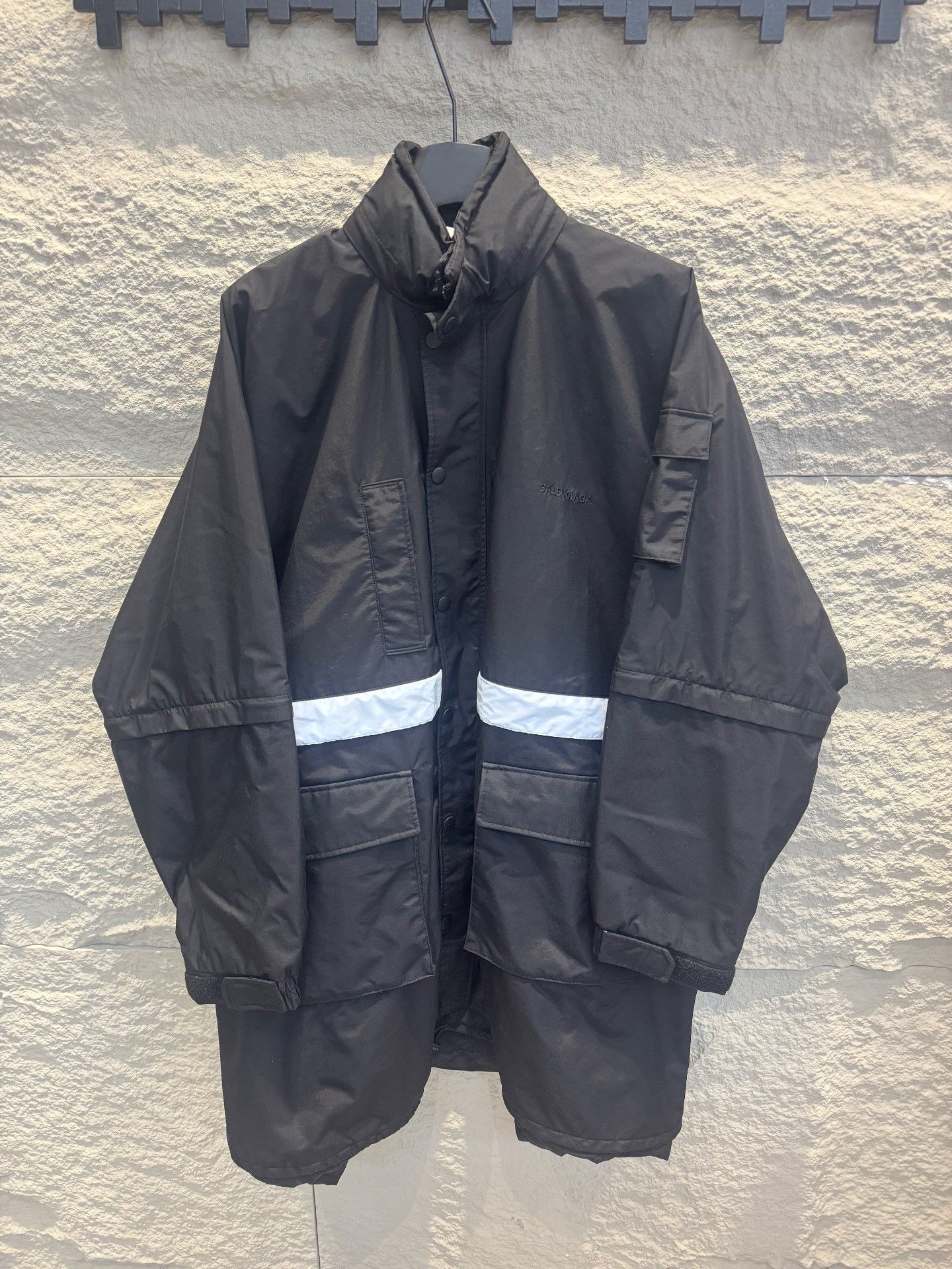 Balenciaga Balenciaga Reflective Security Parka Size S Size US S / EU 44-46 / 1 - 2 Thumbnail