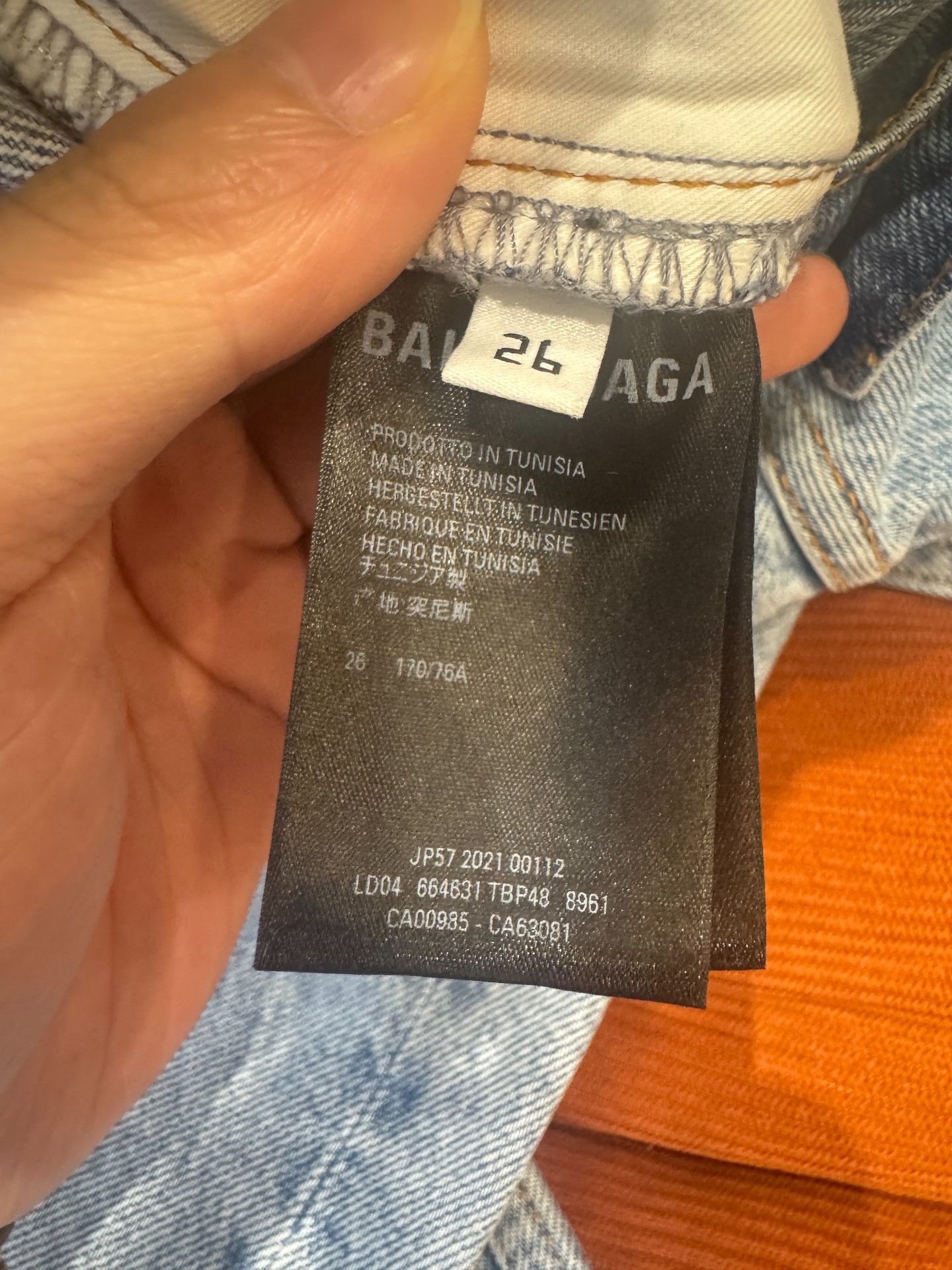 Balenciaga Balenciaga Distressed Denim Jeans Size 26 Size US 26 / EU 42 - 6 Thumbnail