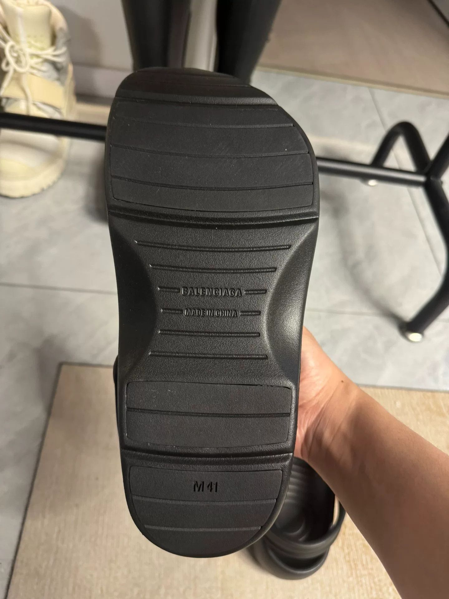 Balenciaga Balenciaga Sunday Molded Clogs Size 8 Size US 8 / EU 41 - 5 Thumbnail