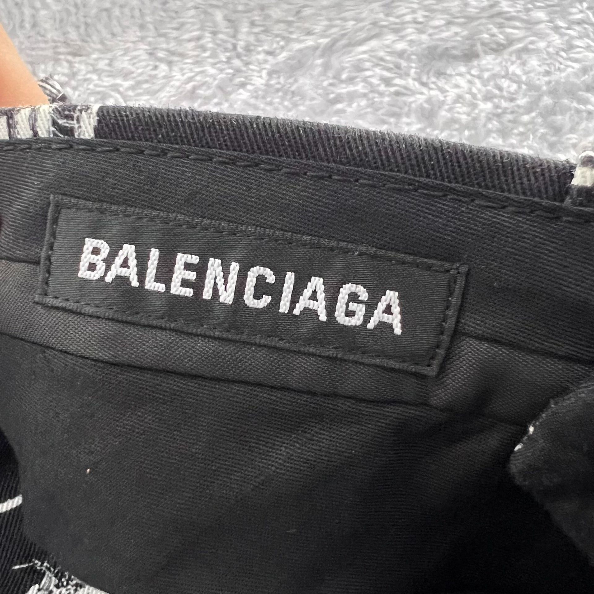 Balenciaga Balenciaga Logo Print Denim Size 28 Size US 28 / EU 44 - 5 Thumbnail