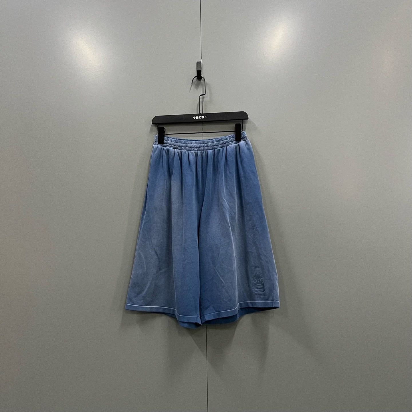 Balenciaga Balenciaga Faded Logo Embroidery Shorts Size S Size US 30 / EU 46 - 2 Thumbnail