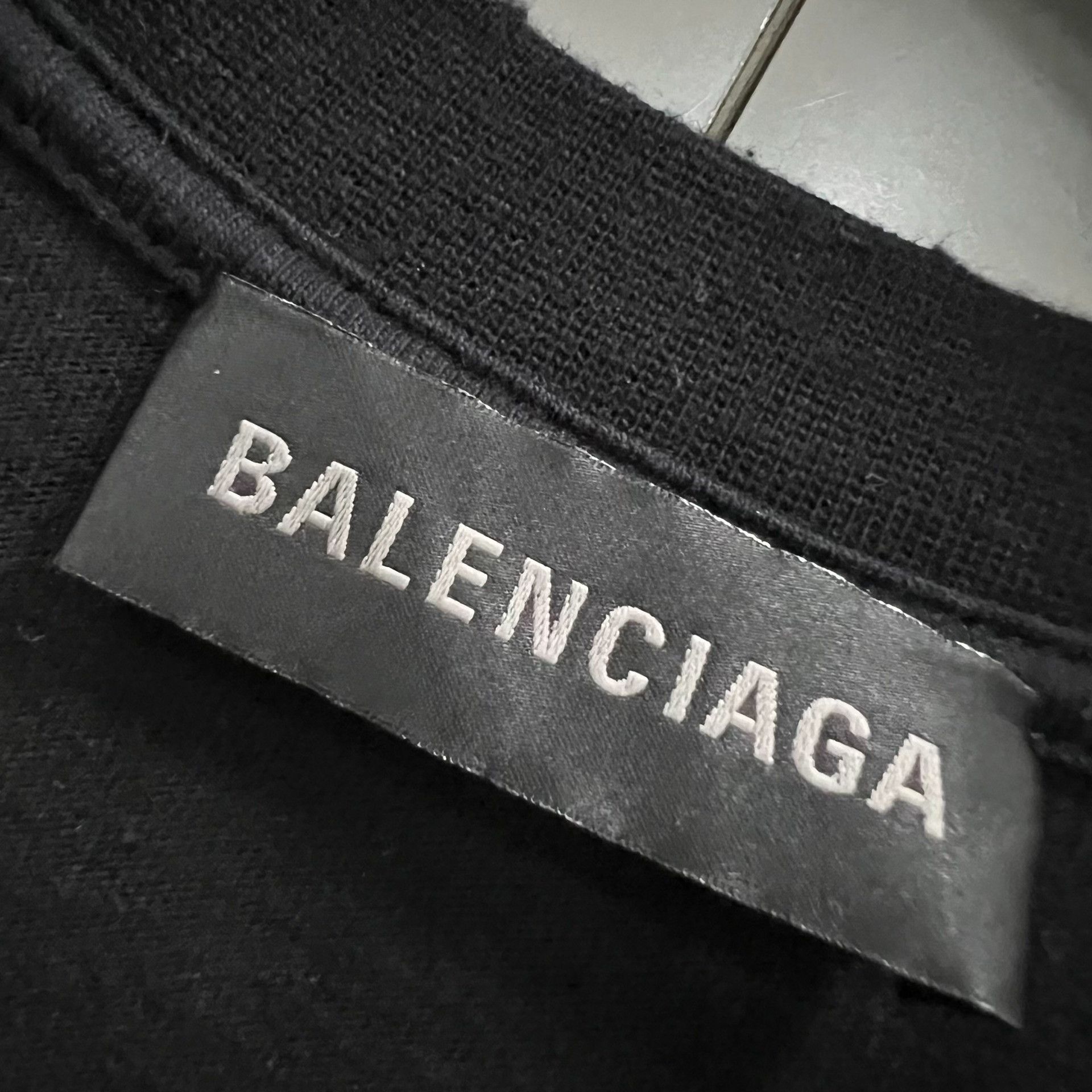 Balenciaga Balenciaga Layered Logo Long Sleeve Size M Size US M / EU 48-50 / 2 - 5 Thumbnail