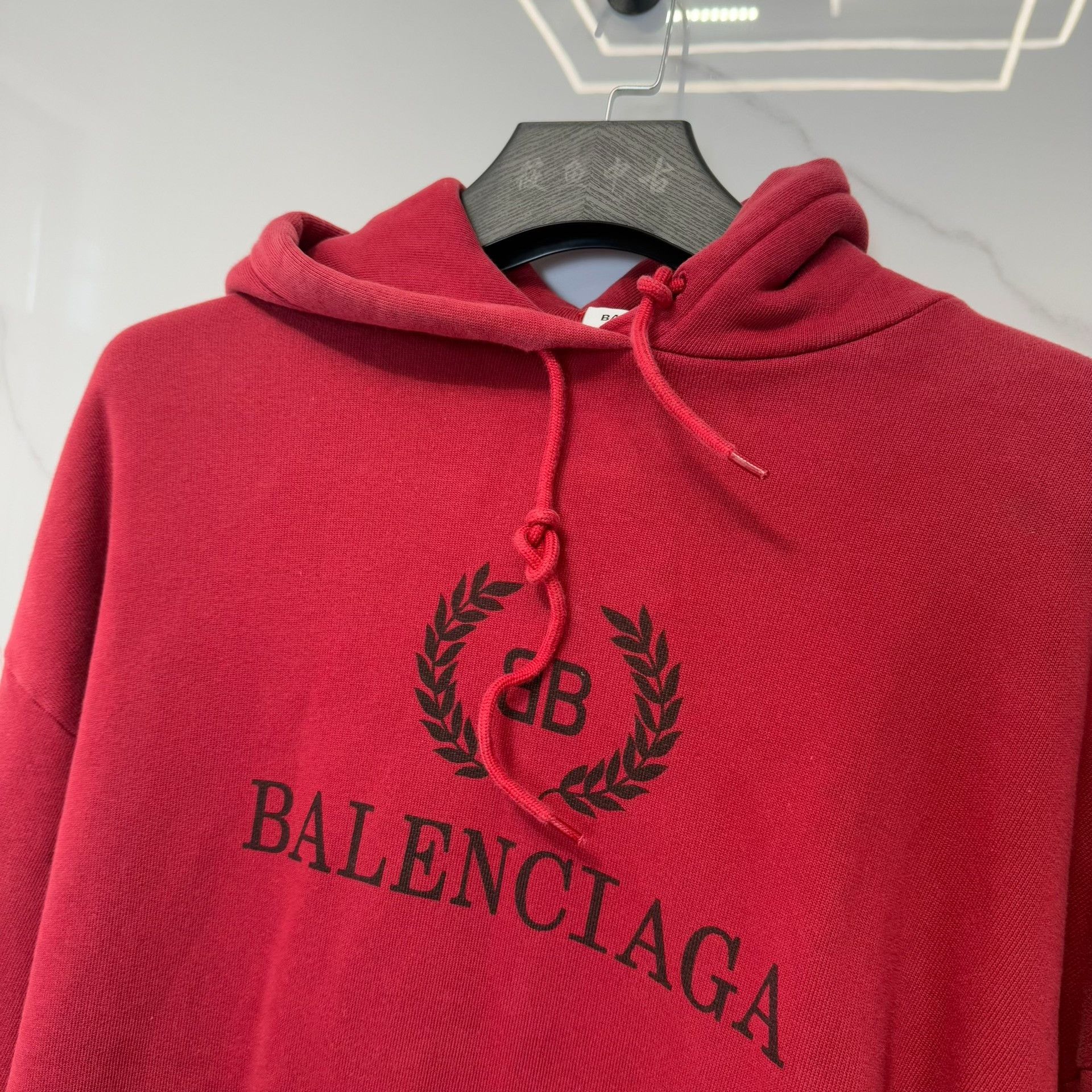 Balenciaga Balenciaga Red Wheat Logo Hoodie Size XS Size US XS / EU 42 / 0 - 6 Thumbnail