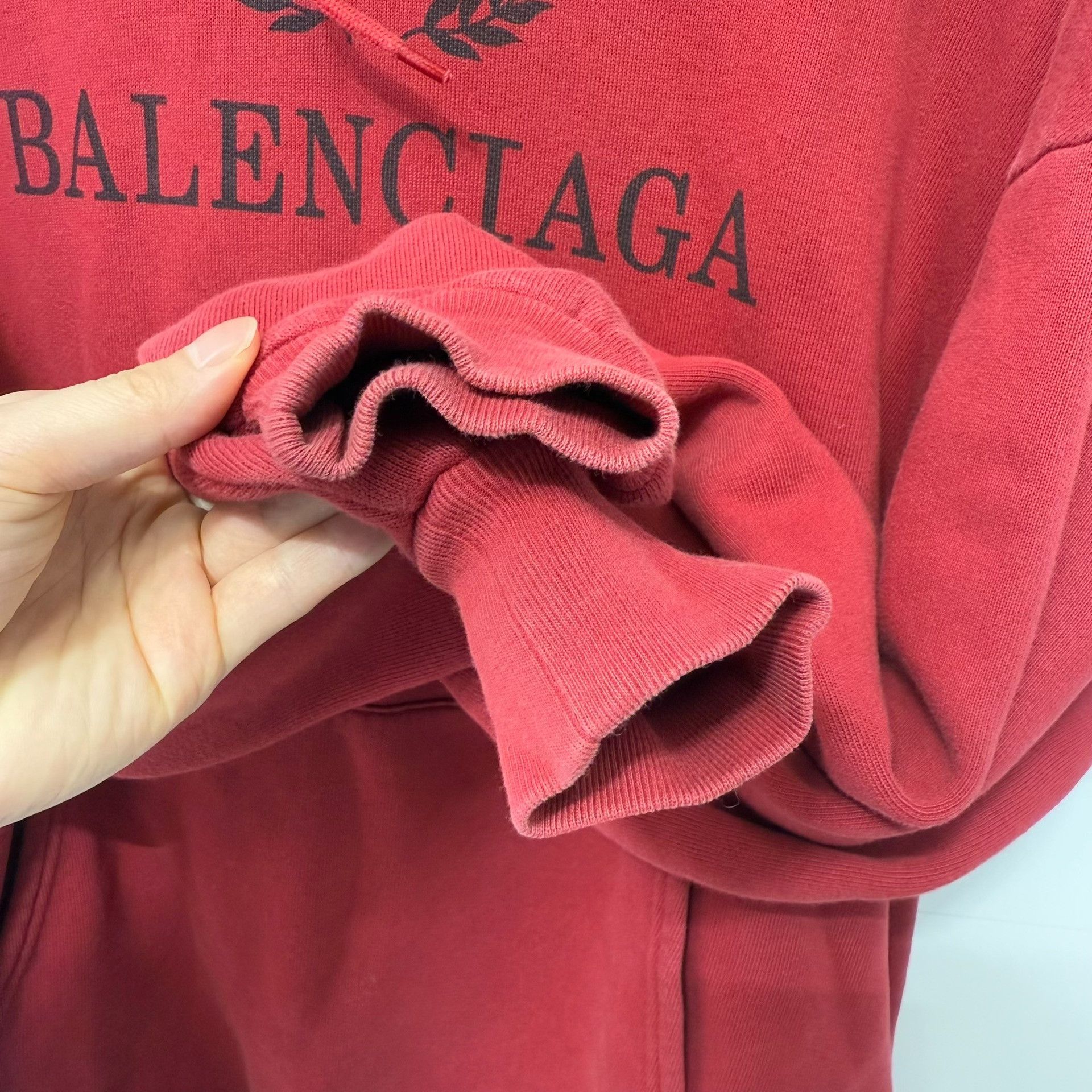 Balenciaga Balenciaga Red Wheat Logo Hoodie Size XS Size US XS / EU 42 / 0 - 7 Thumbnail
