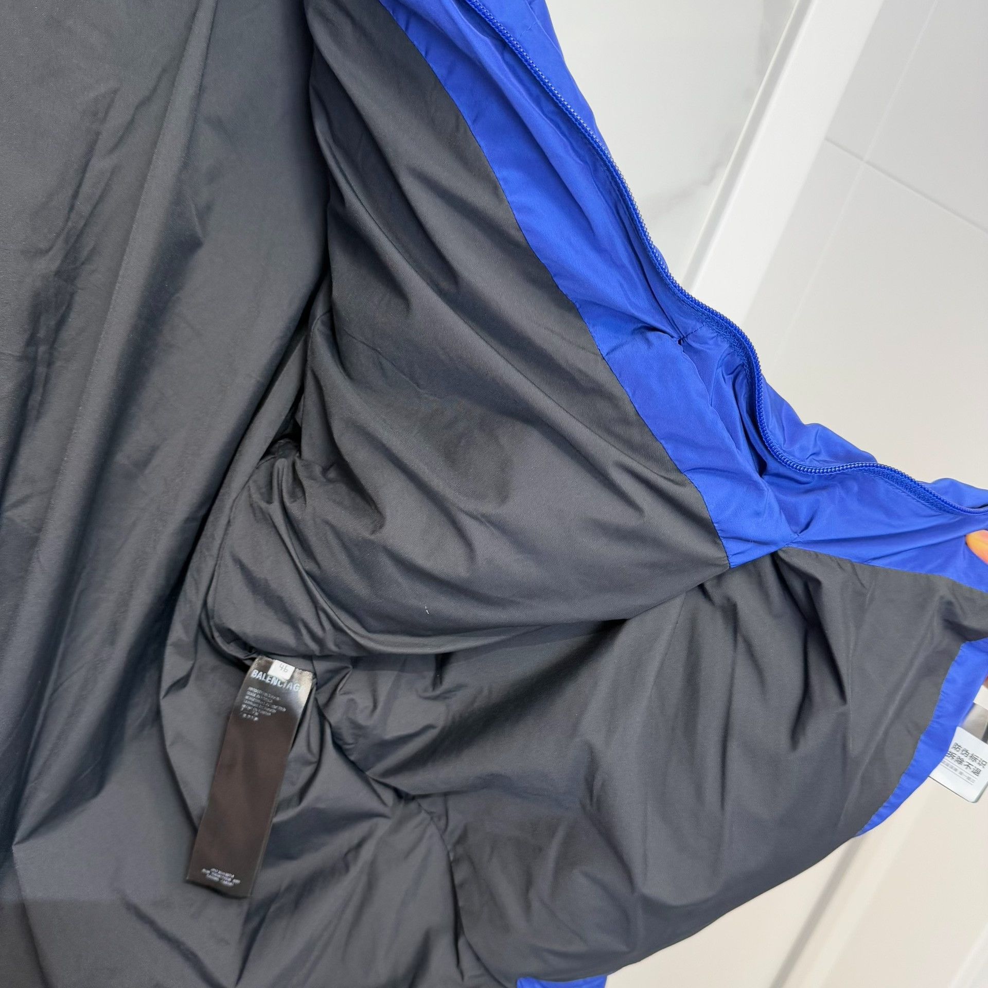 Balenciaga Balenciaga Puffer Jacket Size 46 Size US S / EU 44-46 / 1 - 8 Thumbnail