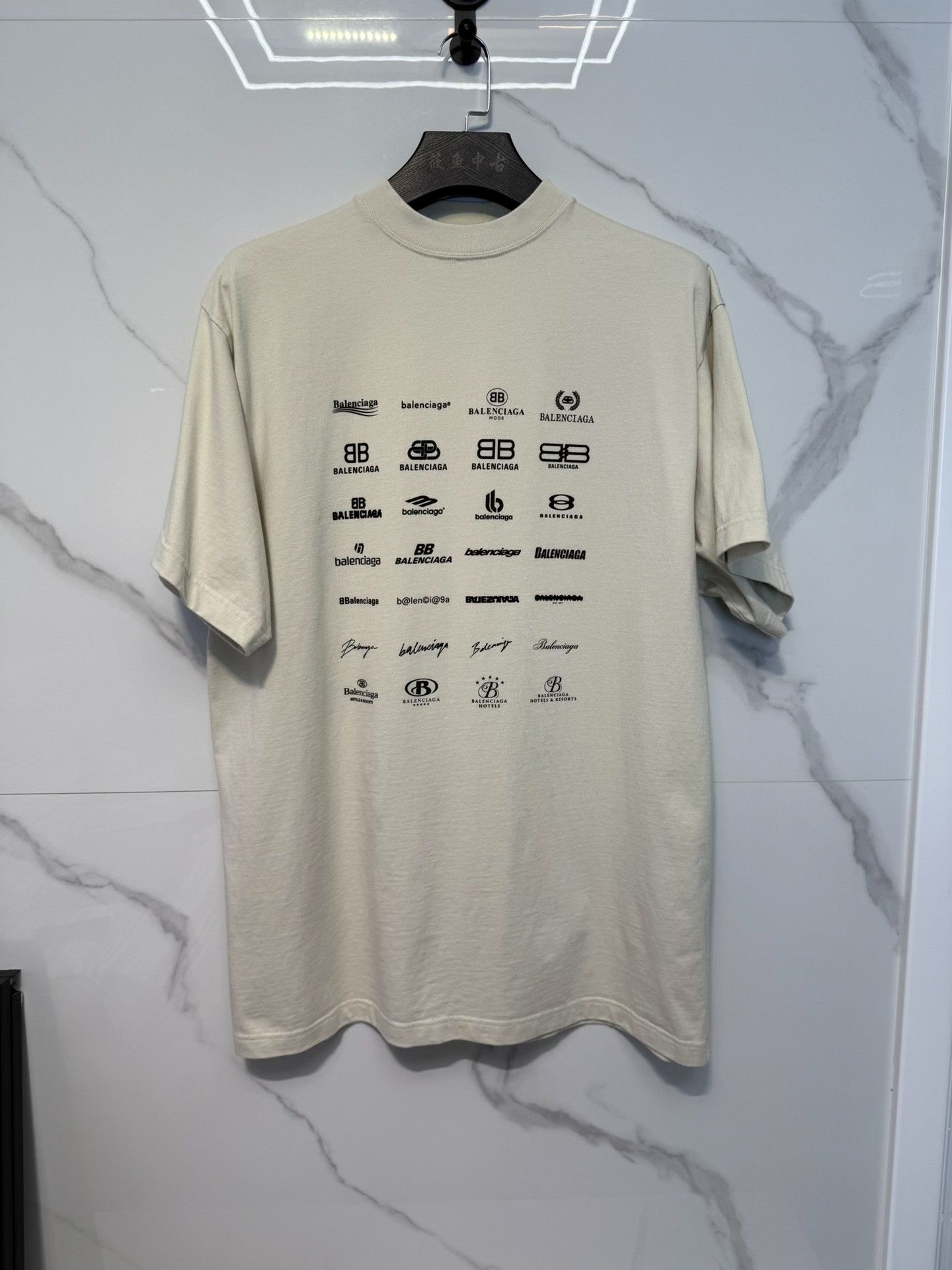 Balenciaga Balenciaga Multi-Logo Graphic T-Shirt Size S Size US S / EU 44-46 / 1 - 2 Thumbnail
