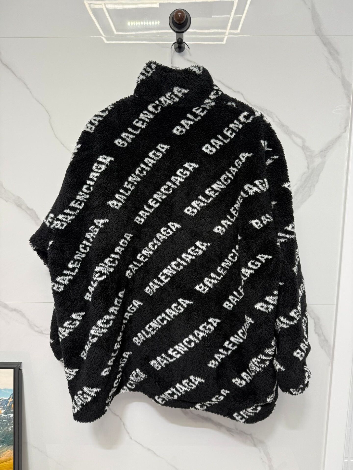 Balenciaga Balenciaga All-Over Logo Fleece Jacket Size 36 Size XS / US 0-2 / IT 36-38 - 3 Thumbnail