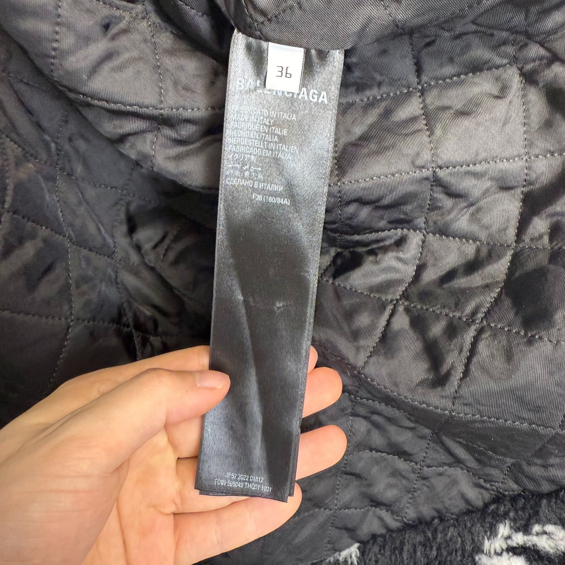 Balenciaga Balenciaga All-Over Logo Fleece Jacket Size 36 Size XS / US 0-2 / IT 36-38 - 4 Thumbnail