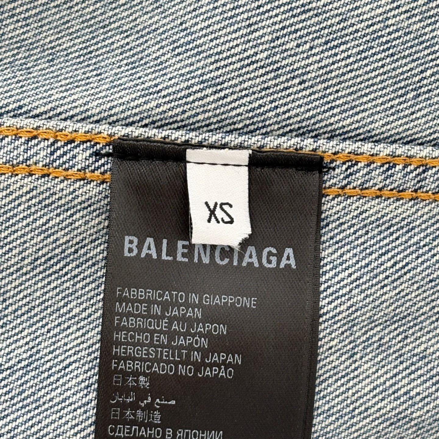 Balenciaga Balenciaga Graffiti Logo Denim Jacket XS Size US XS / EU 42 / 0 - 5 Thumbnail