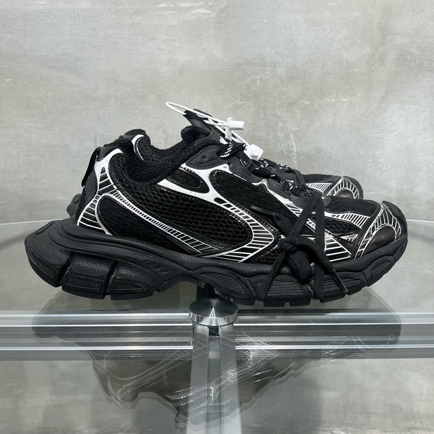 Balenciaga Balenciaga 3XL Low-Top Sneakers Size 8 Size US 8 / EU 41 - 5 Thumbnail