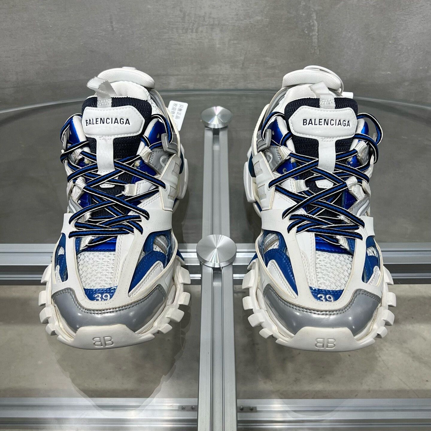 Balenciaga Balenciaga Track Sneakers White Blue Size 6 Size US 6 / EU 39 - 3 Thumbnail