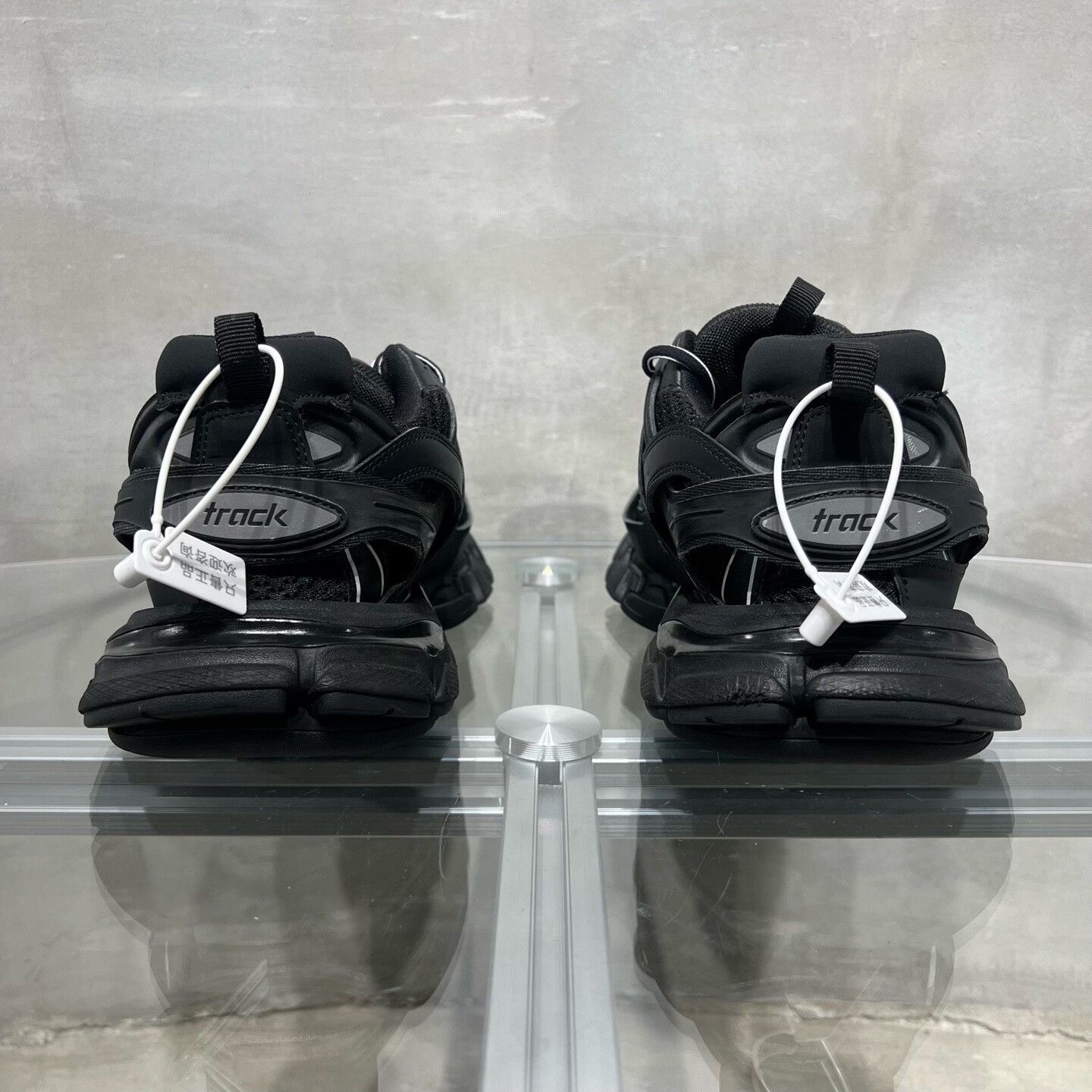 Balenciaga Balenciaga Track Sneakers US 10 Size US 10 / EU 43 - 7 Thumbnail