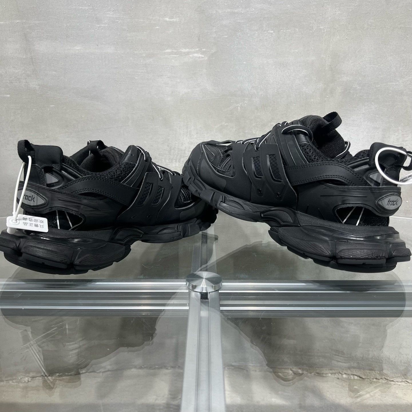 Balenciaga Balenciaga Track Sneakers US 10 Size US 10 / EU 43 - 6 Thumbnail