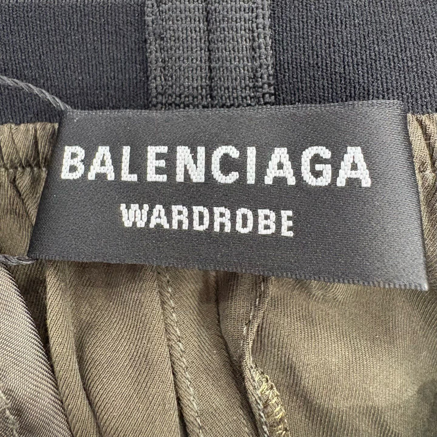 Balenciaga Balenciaga Logo Waistband Casual Pants Size 30 Size US 30 / EU 46 - 4 Thumbnail