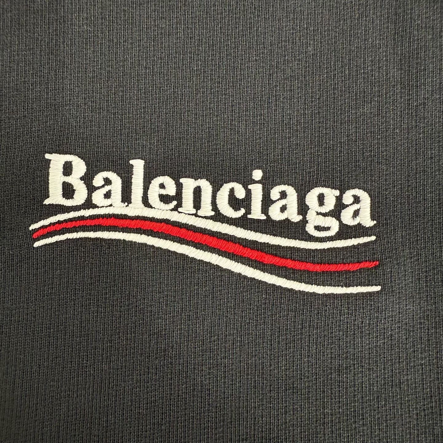 Balenciaga Balenciaga Logo Embroidery Hoodie Size M Size US M / EU 48-50 / 2 - 7 Thumbnail