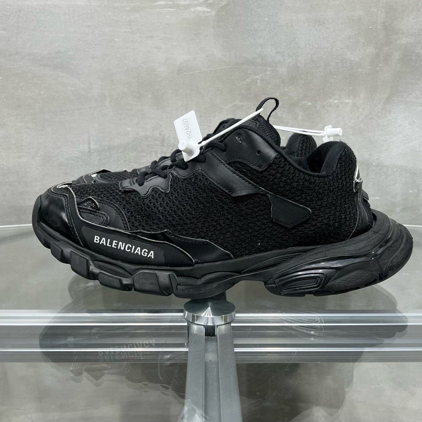 Balenciaga Balenciaga Black Track Sneakers Size US 8 Size US 8 / EU 41 - 4 Thumbnail