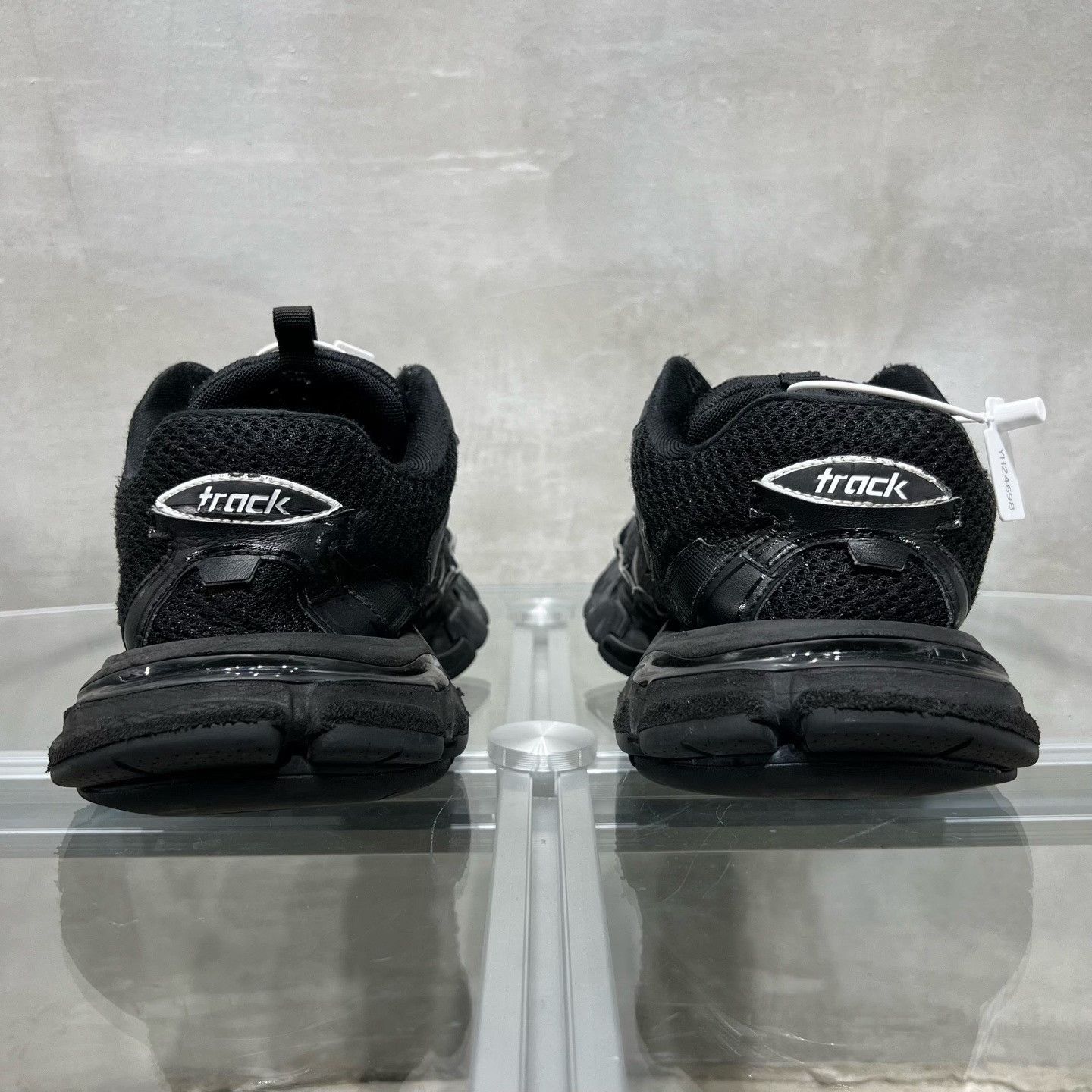 Balenciaga Balenciaga Black Track Sneakers Size US 8 Size US 8 / EU 41 - 7 Thumbnail