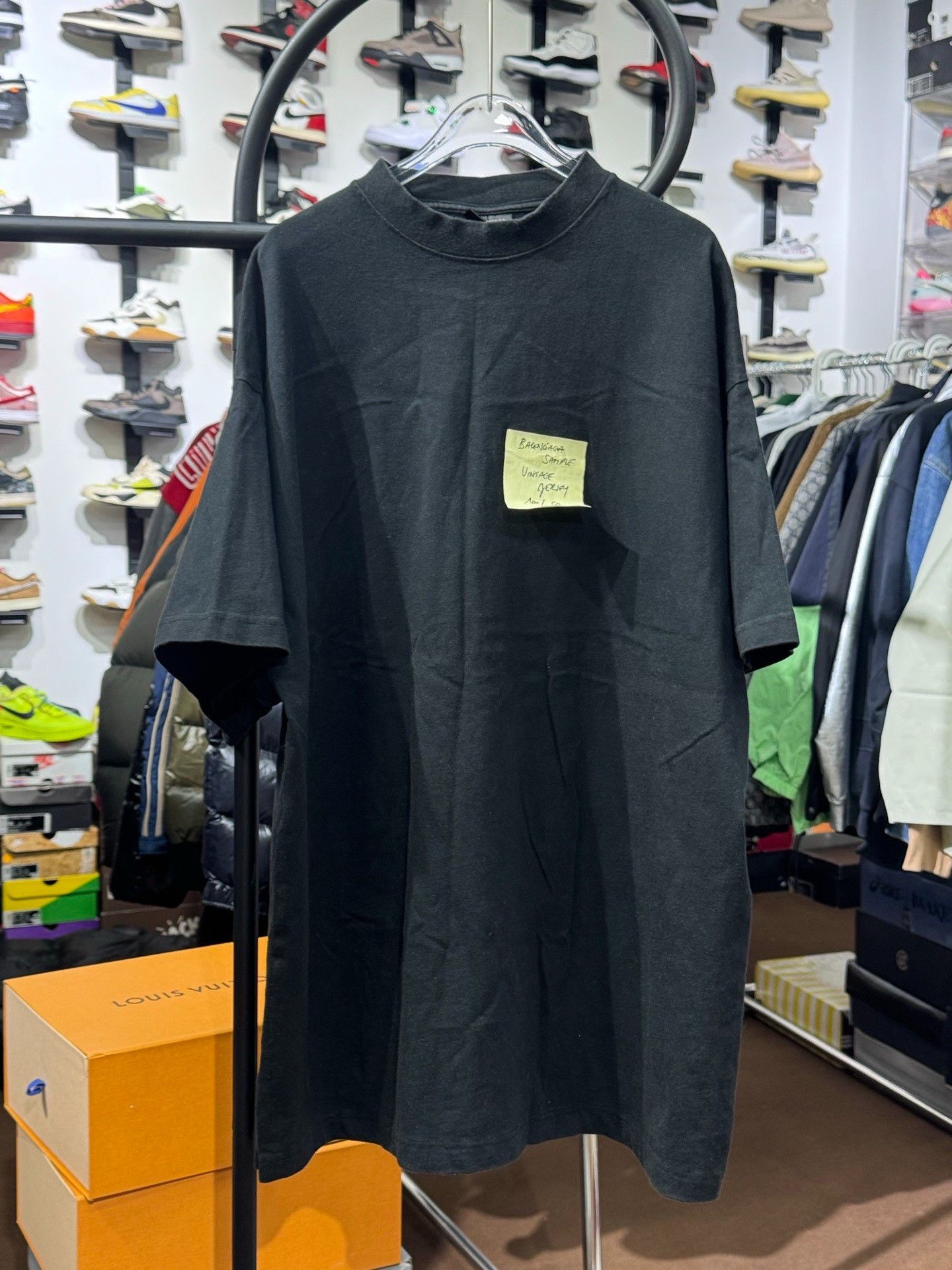 Balenciaga Balenciaga Vintage Jersey T-Shirt Size L Size US L / EU 52-54 / 3 - 2 Thumbnail