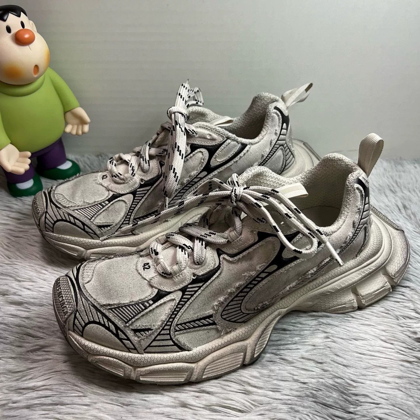 Balenciaga Balenciaga 3XL Canvas Sneakers Size US 9 Size US 9 / EU 42 - 2 Thumbnail
