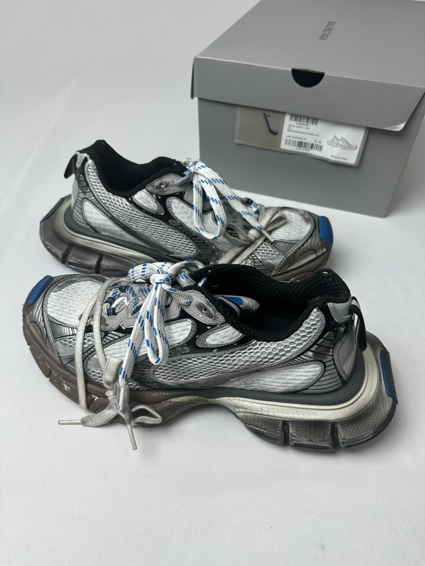 Balenciaga Balenciaga 3XL Muddy Effect Sneakers US 12 Size US 12 / EU 45 - 3 Thumbnail