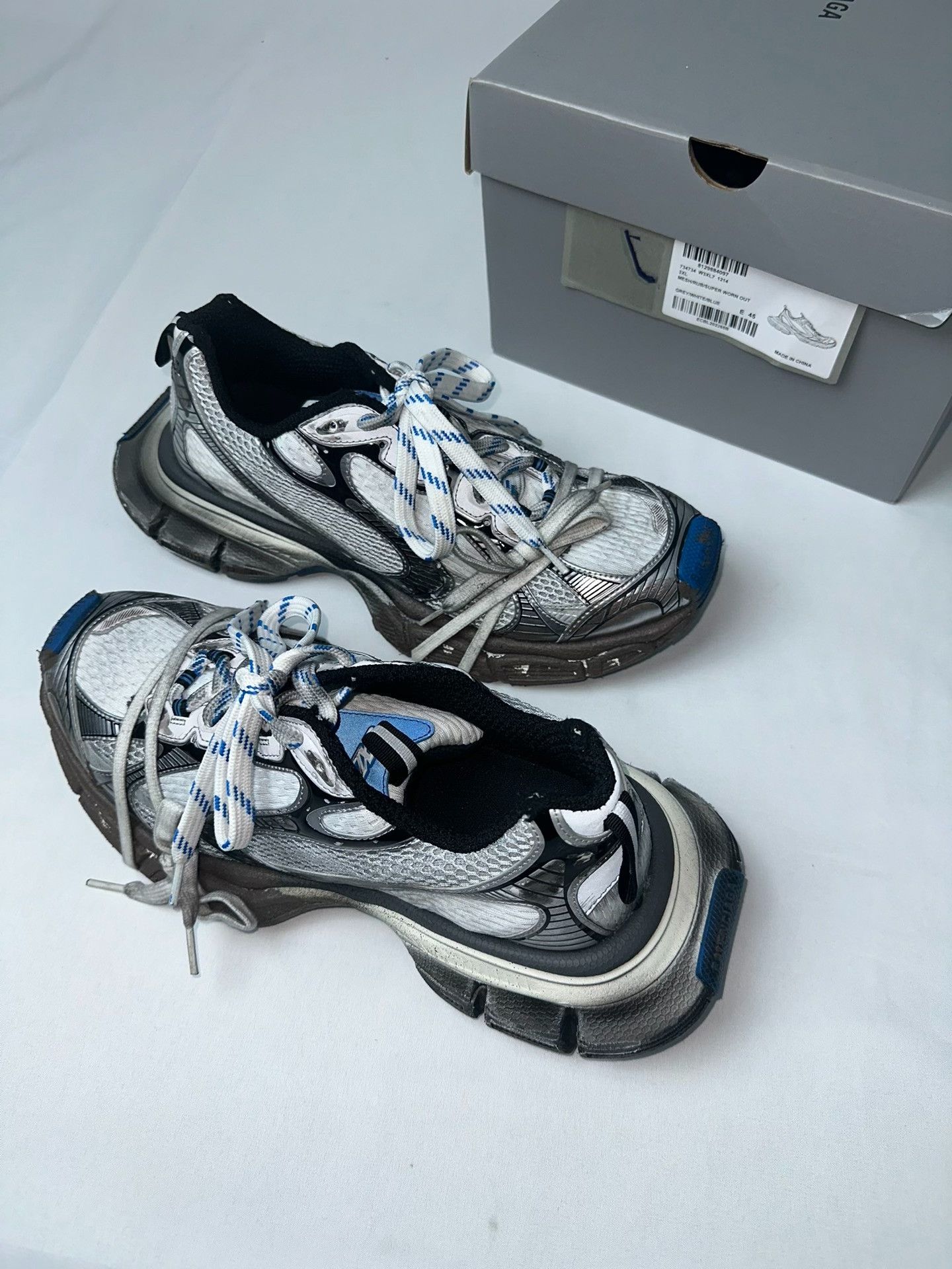 Balenciaga Balenciaga 3XL Muddy Effect Sneakers US 12 Size US 12 / EU 45 - 2 Thumbnail