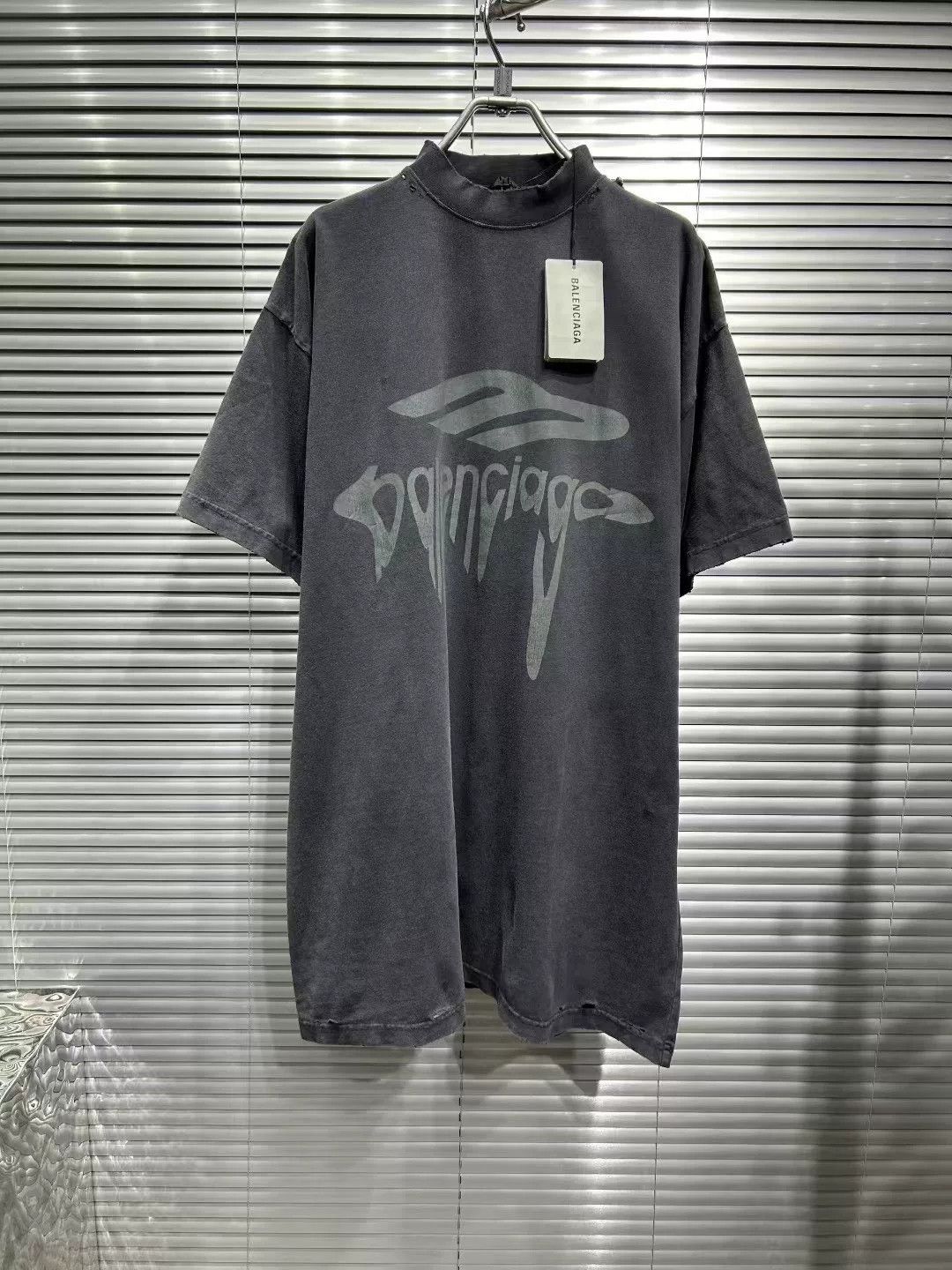 Balenciaga Balenciaga Liquified Logo Jersey T-Shirt Size 1 Size US S / EU 44-46 / 1 - 2 Thumbnail
