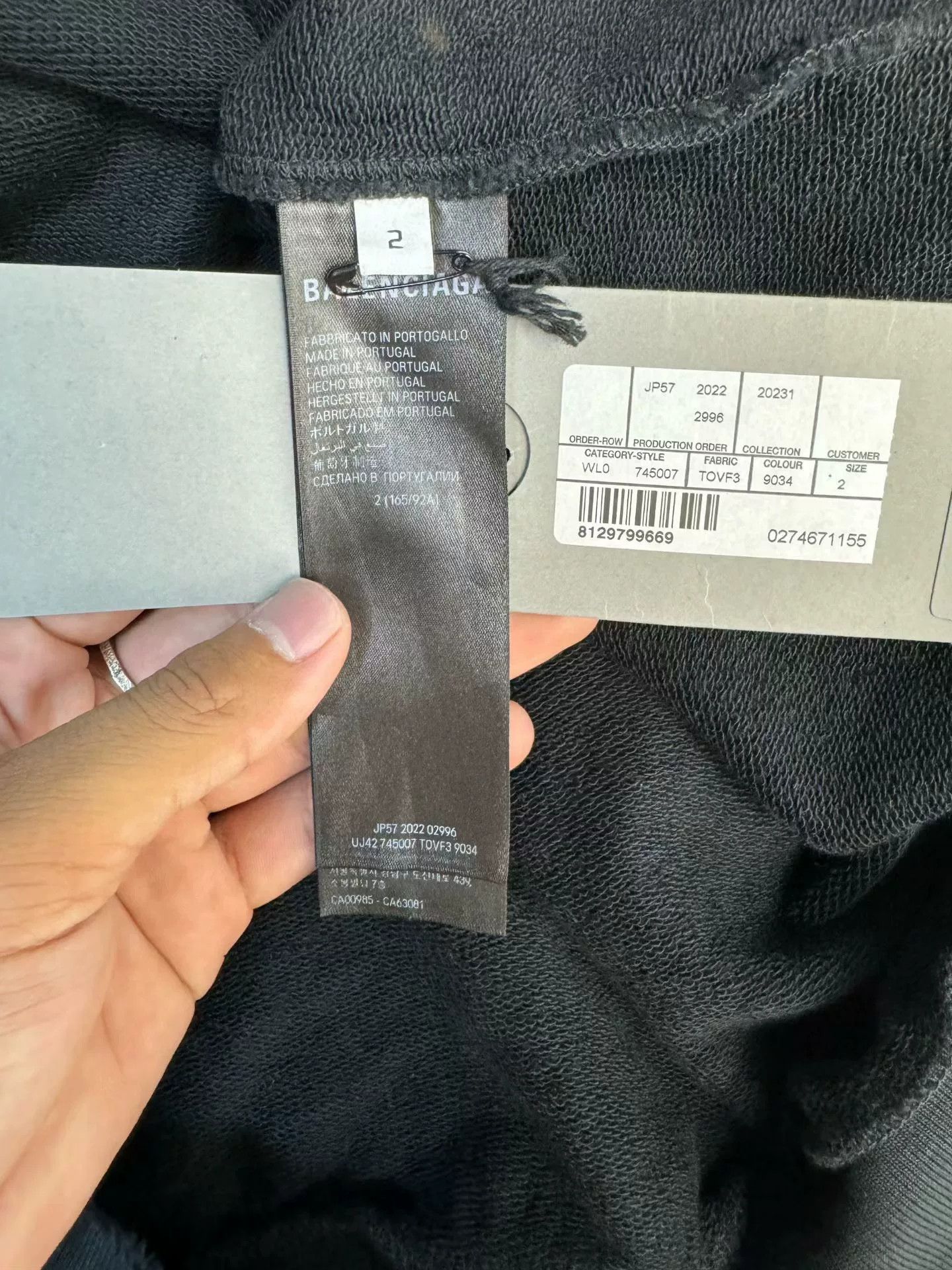 Balenciaga Balenciaga Embroidered Neck Logo Sweatshirt Size M Size US M / EU 48-50 / 2 - 5 Thumbnail