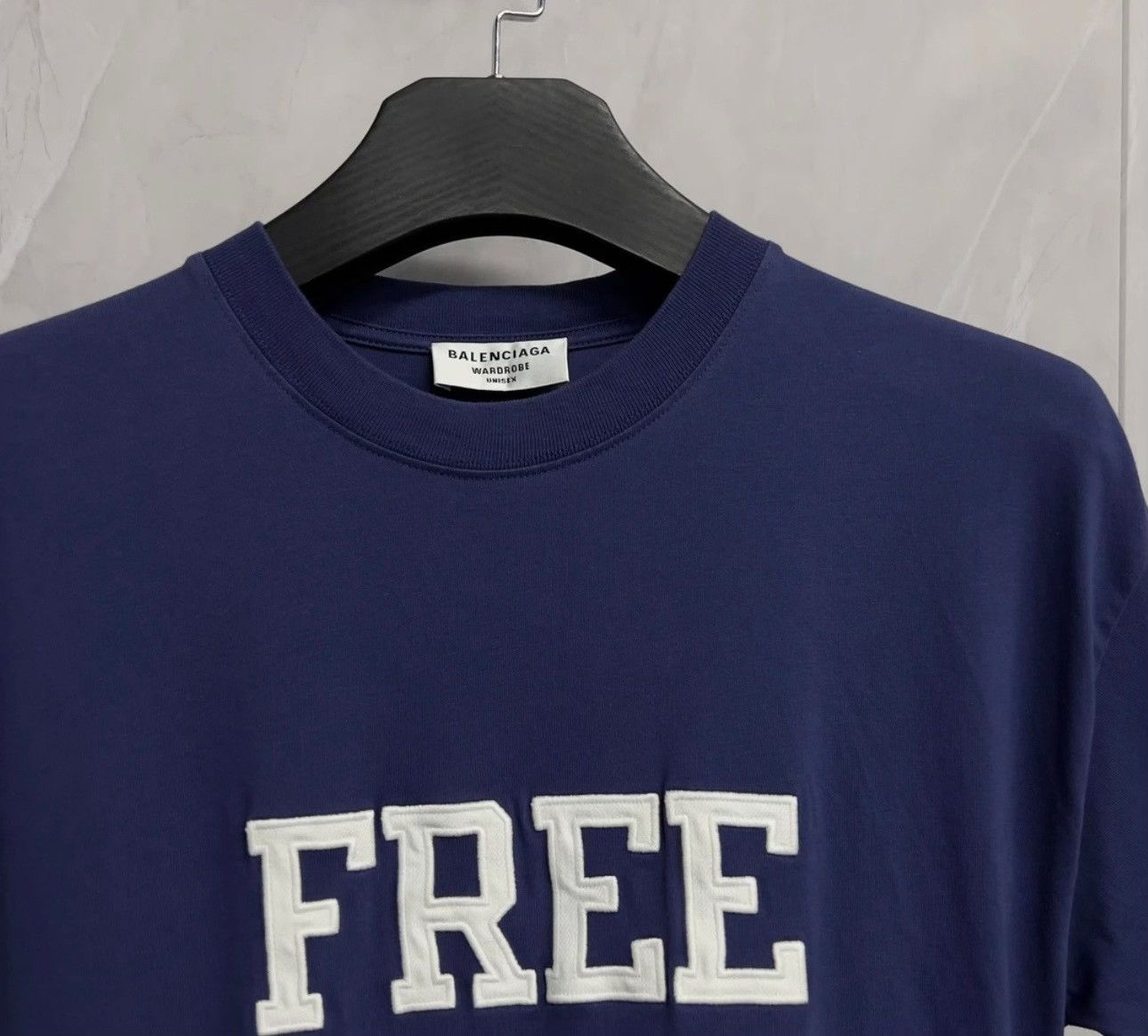 Balenciaga Balenciaga Free Embroidered Logo T-Shirt Size S Size US S / EU 44-46 / 1 - 3 Thumbnail
