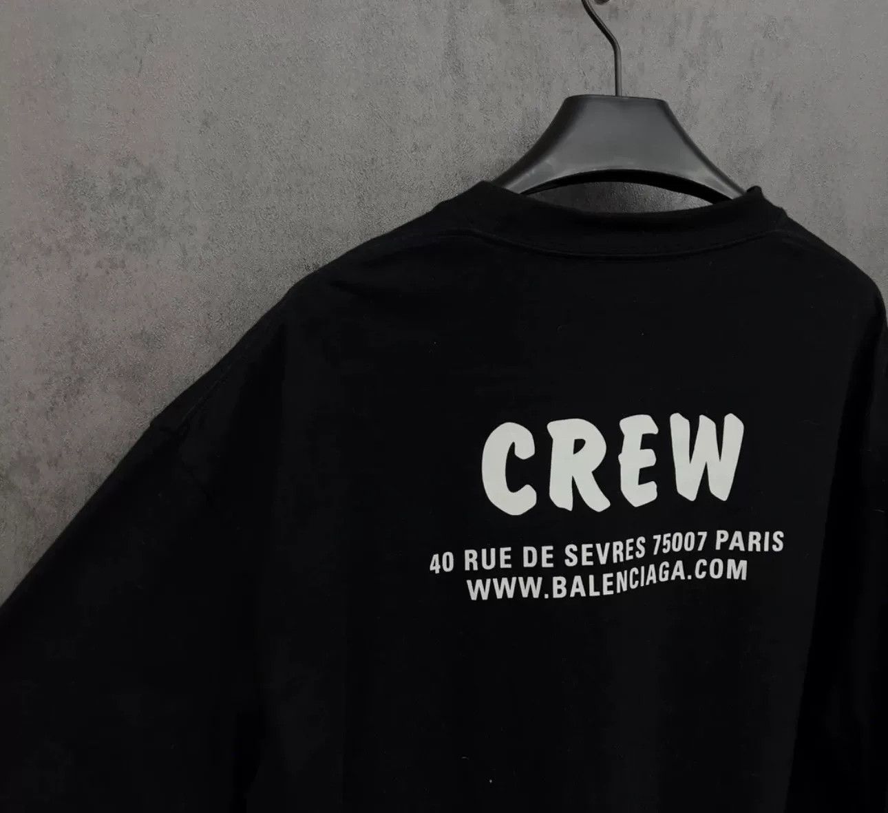 Balenciaga Balenciaga Crew Logo Graphic T-Shirt Size S Size US S / EU 44-46 / 1 - 3 Thumbnail