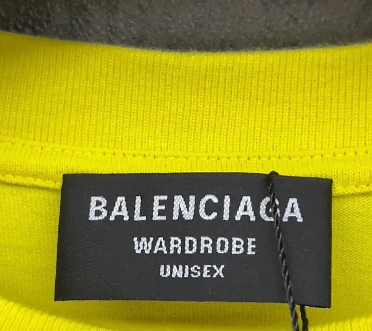 Balenciaga Balenciaga Logo Print T-Shirt Size S Size US S / EU 44-46 / 1 - 6 Thumbnail