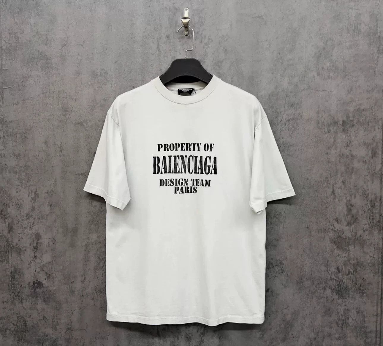 Balenciaga Balenciaga Property Of Design Team T-Shirt Size XS Size US XS / EU 42 / 0 - 2 Thumbnail