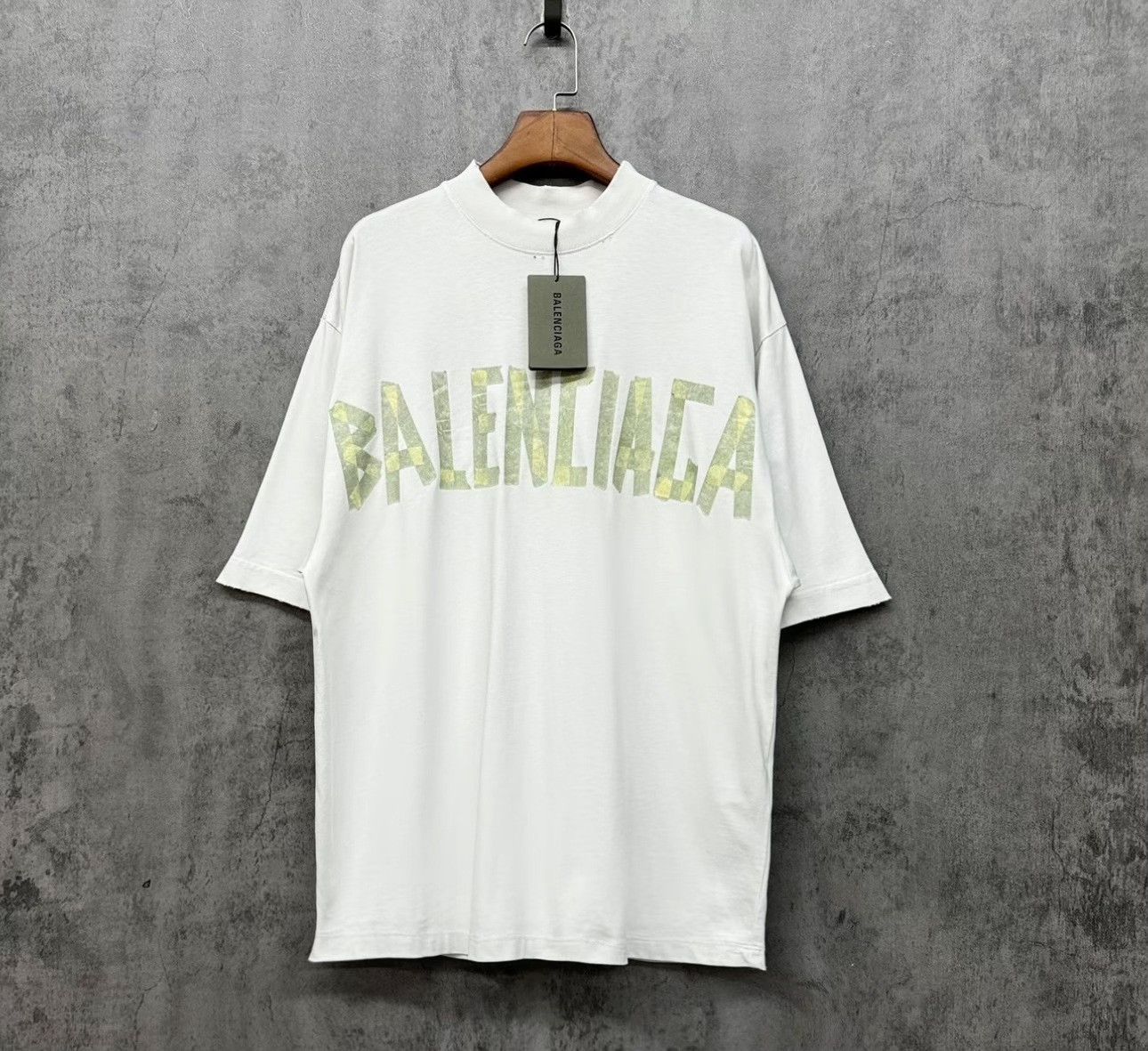 Balenciaga Balenciaga Masking Tape Logo T-Shirt Size XXS Size US XXS / EU 40 - 2 Thumbnail