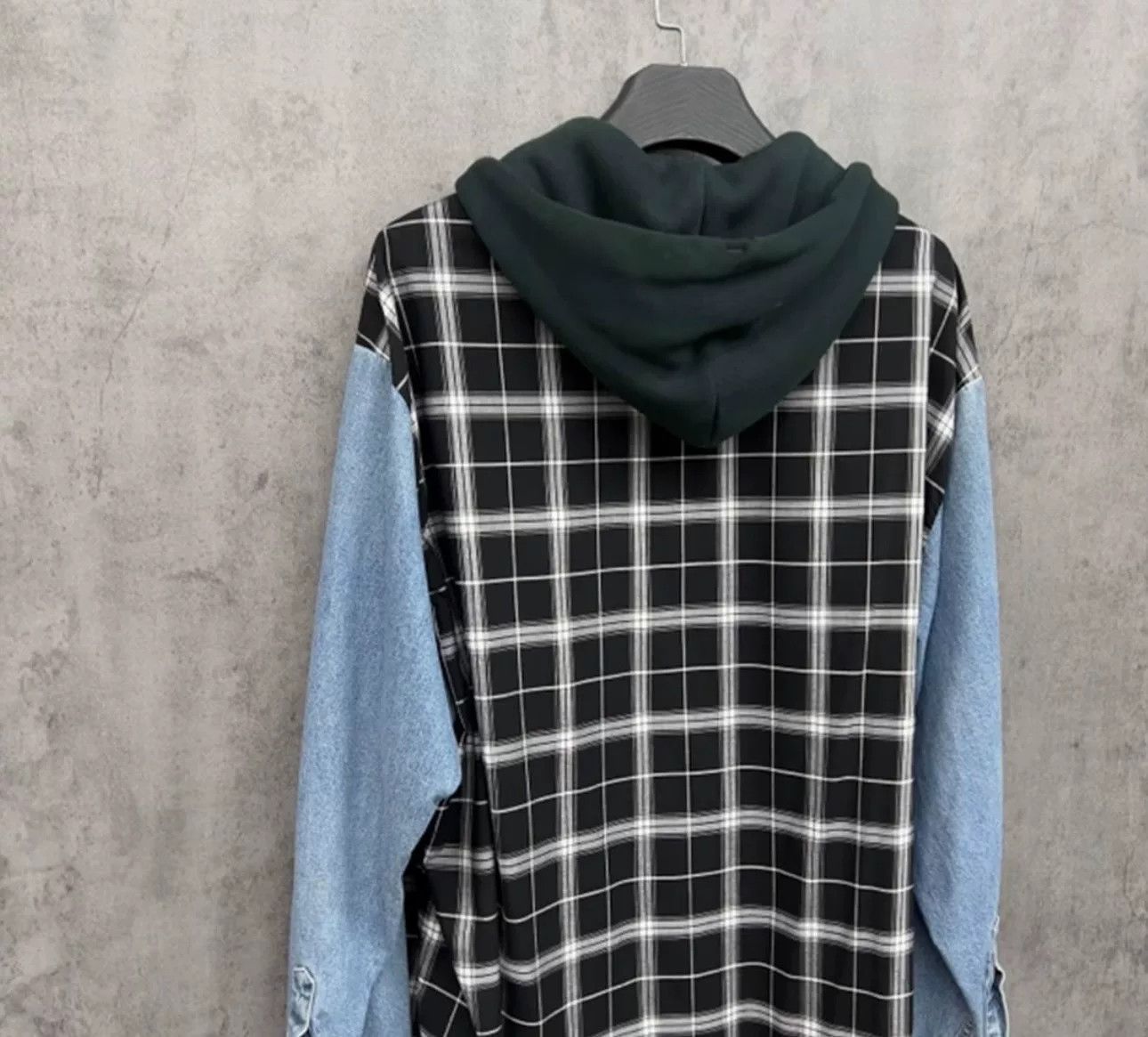 Balenciaga Balenciaga Plaid Denim Hybrid Hoodie Shirt Size XS Size US XS / EU 42 / 0 - 3 Thumbnail