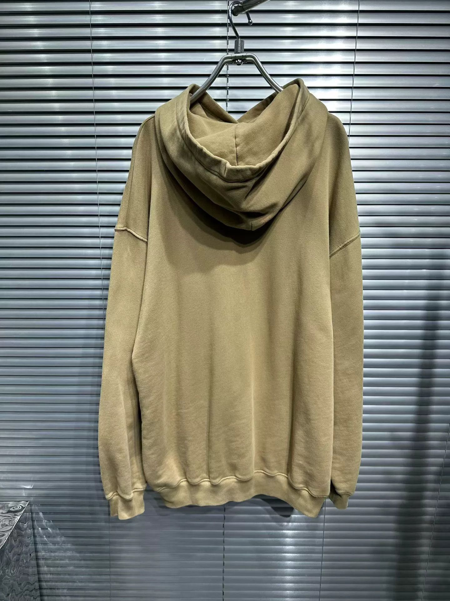 Balenciaga Balenciaga Laurel Logo Hoodie Size XS Size US XS / EU 42 / 0 - 3 Thumbnail