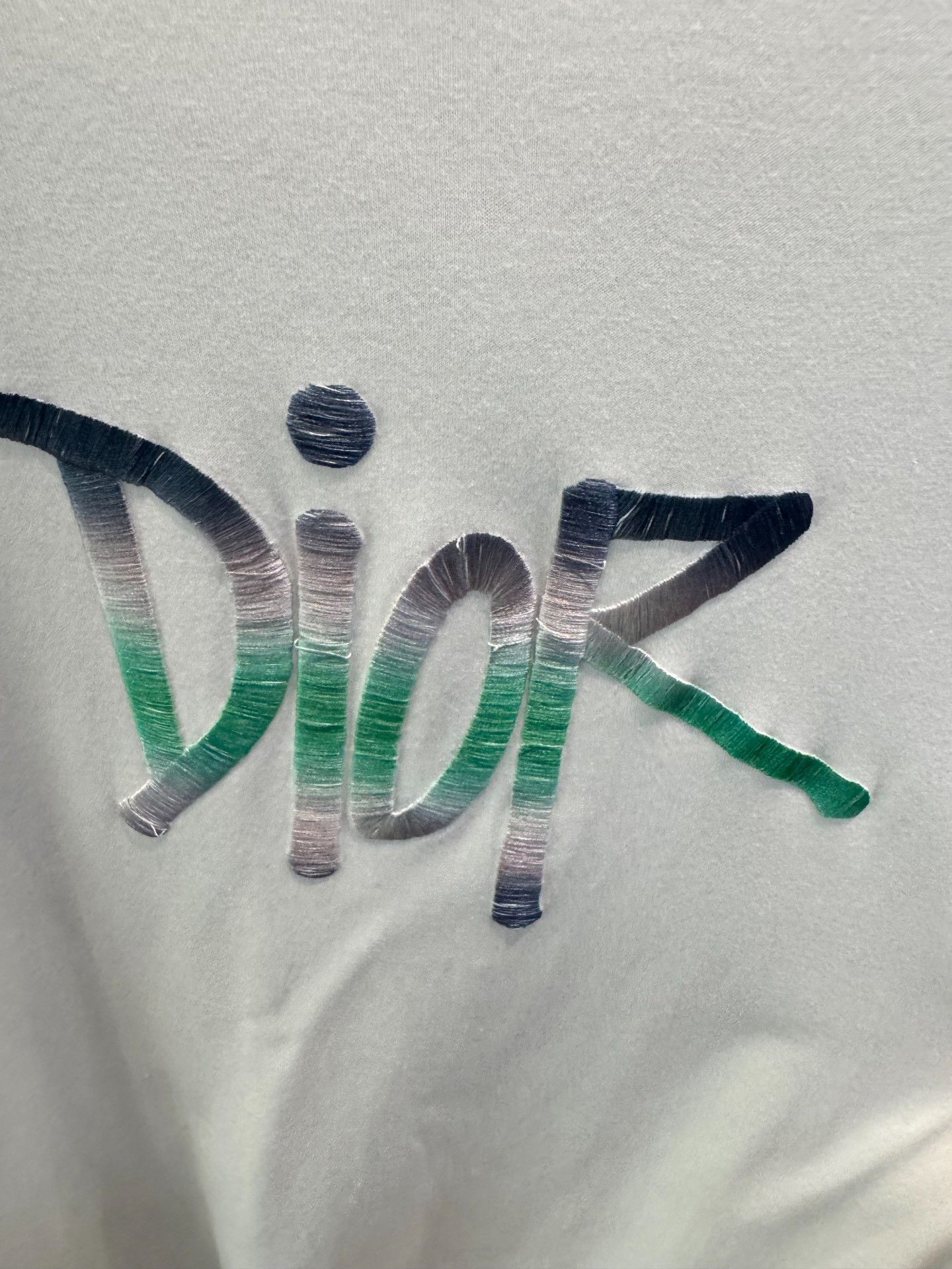 Dior Dior Gradient Embroidered Logo T-Shirt Size XL Size US XL / EU 56 / 4 - 4 Thumbnail